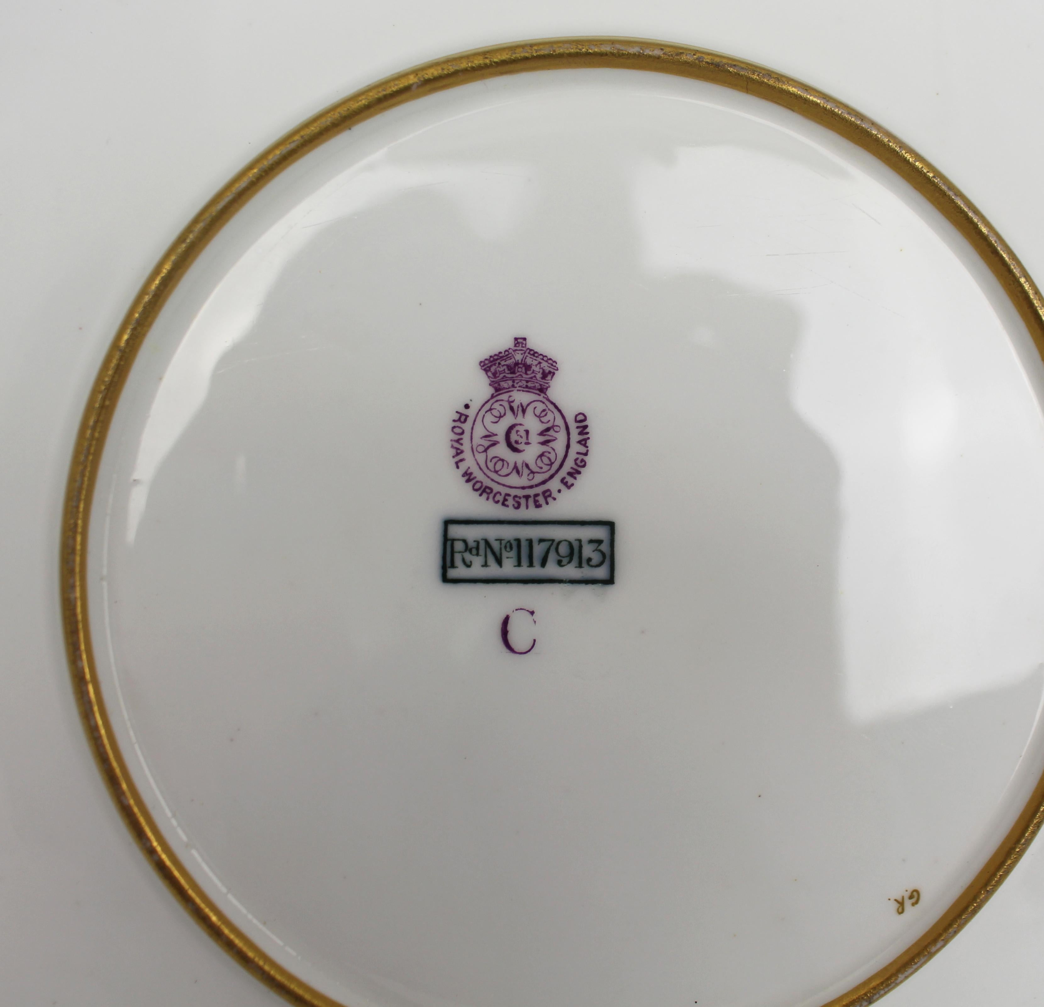 Royal Worcester Rose Pompadour Putti Cabinet Plate For Sale 1