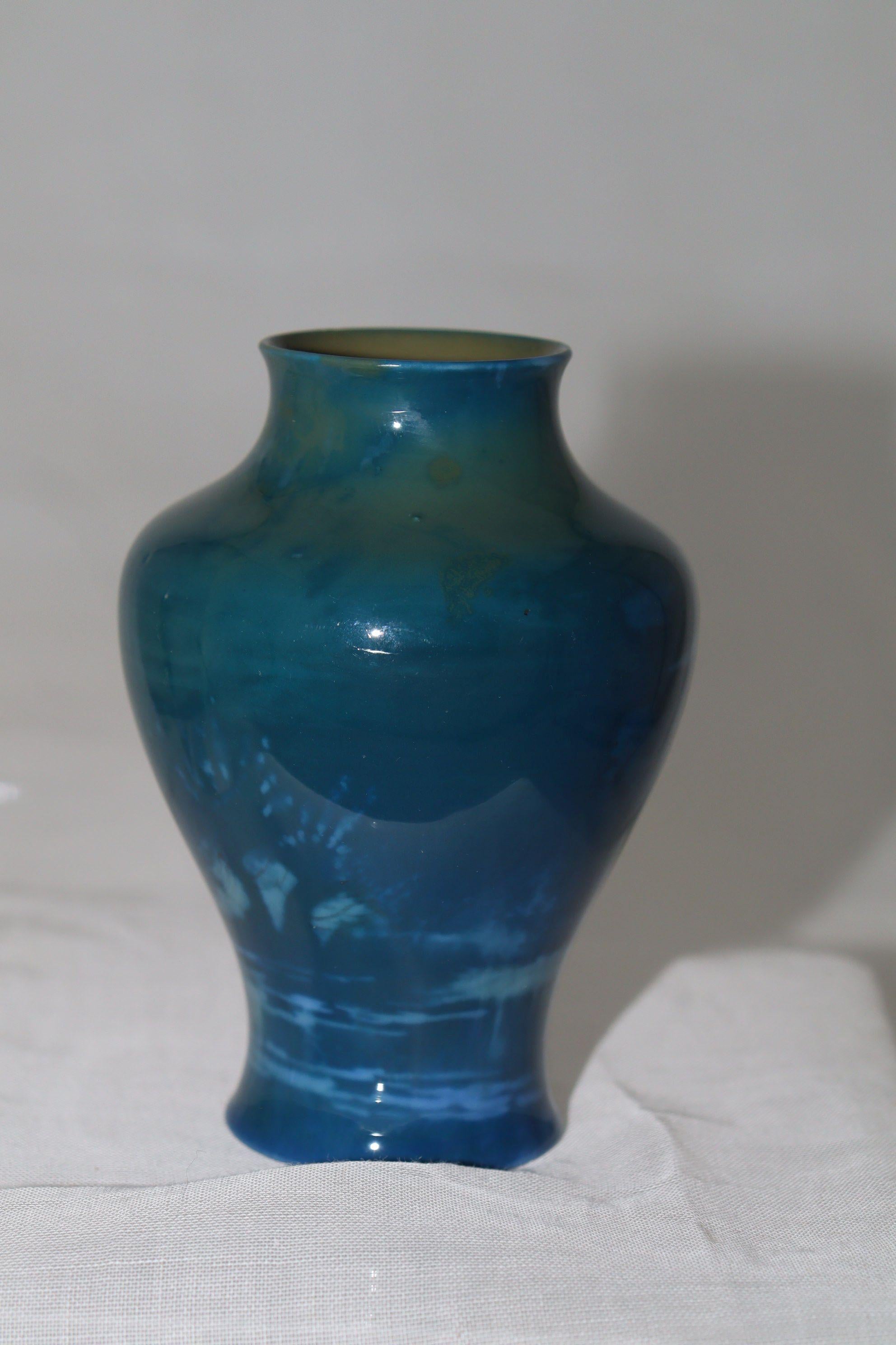 English Royal Worcester Sabrina ware vase painted by Walter Sedgley For Sale