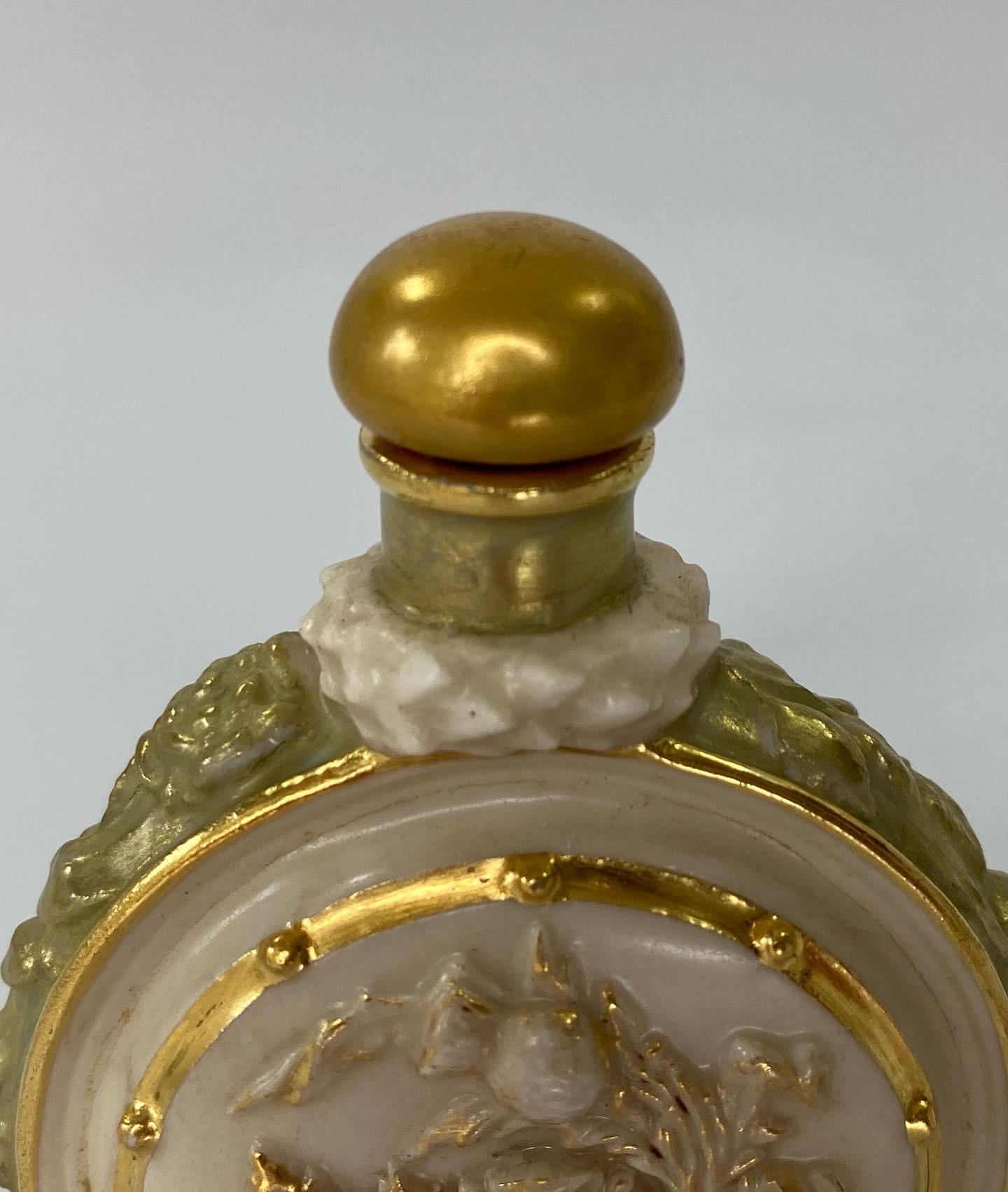 Edwardian Royal Worcester Scent Bottle, George v Coronation, 1911