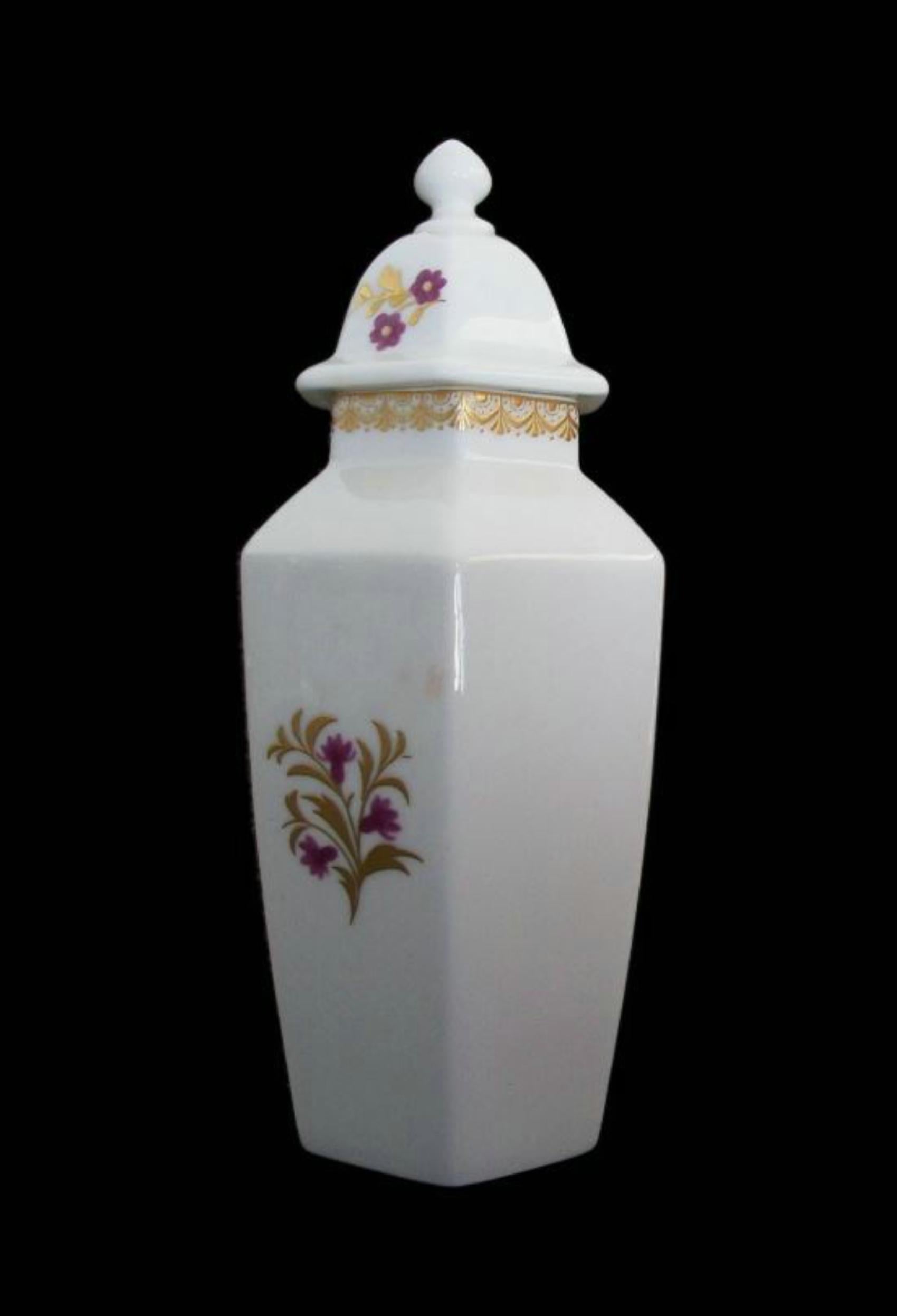 ROYAL WORCESTER - Pequeña Urna y Tapa de China de Hueso - Reino Unido - Circa 1990's Dorado en venta