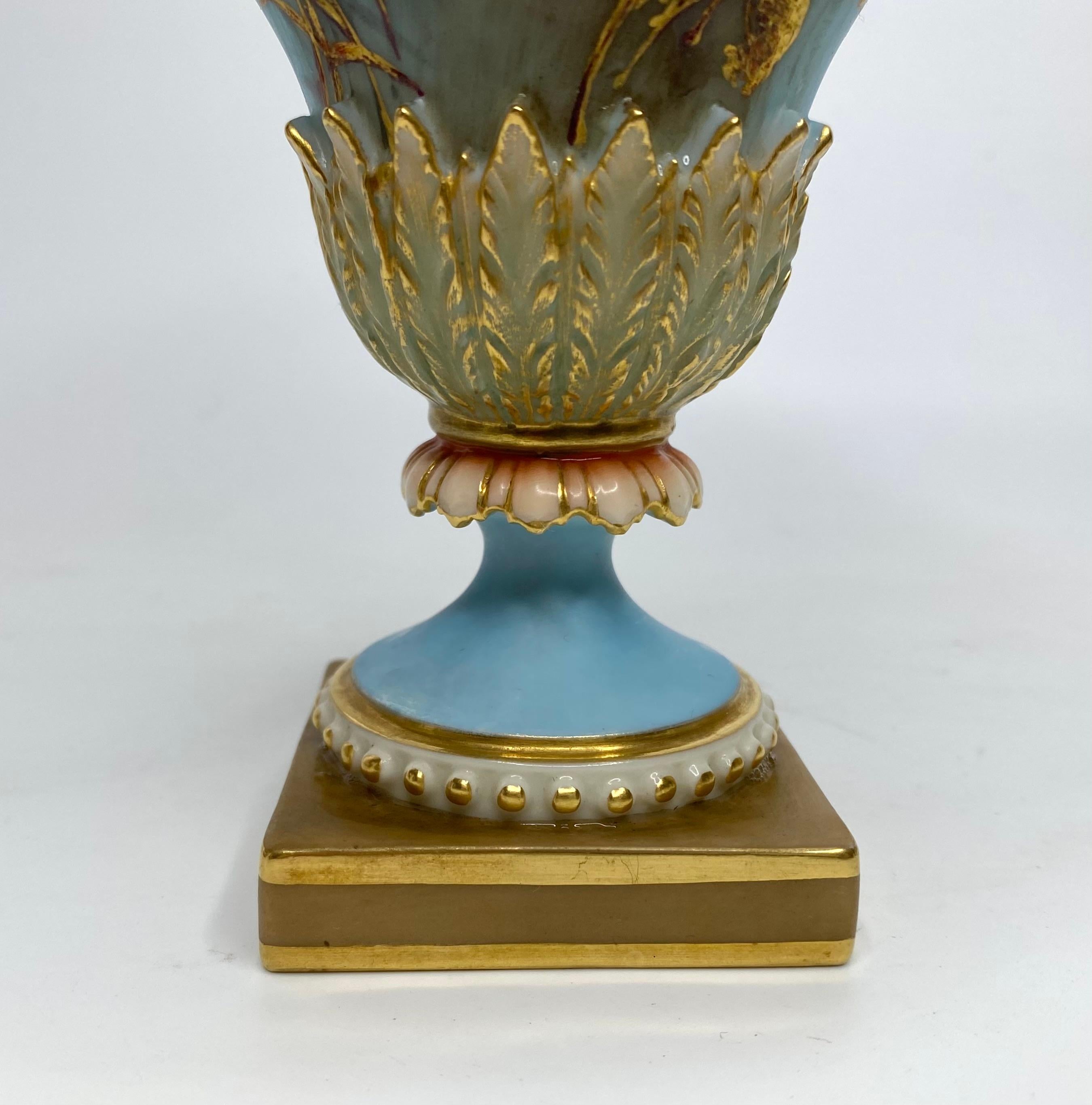 Royal Worcester ‘Swans’ vase and cover, Charles Baldwin, 1902. 2