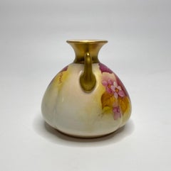 Royal Worcester vase, Kitty Blake, d. 1931.