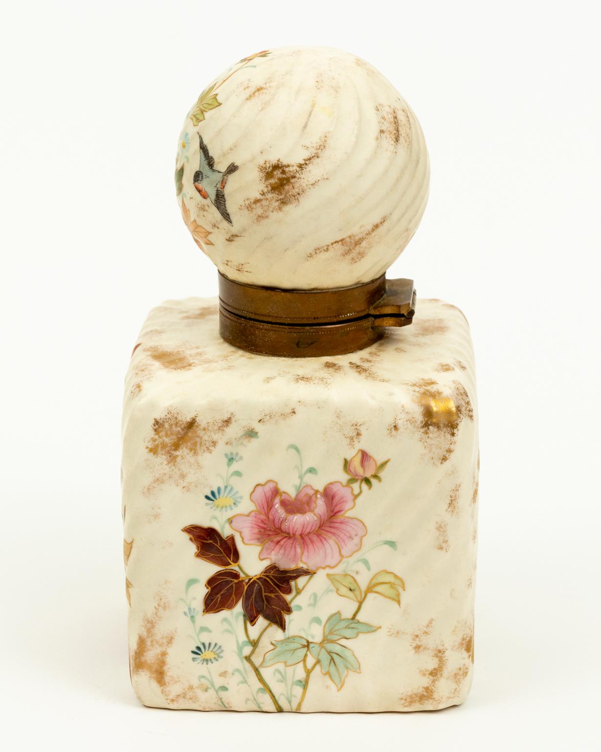 Porcelain Royal Worchester Inkwell