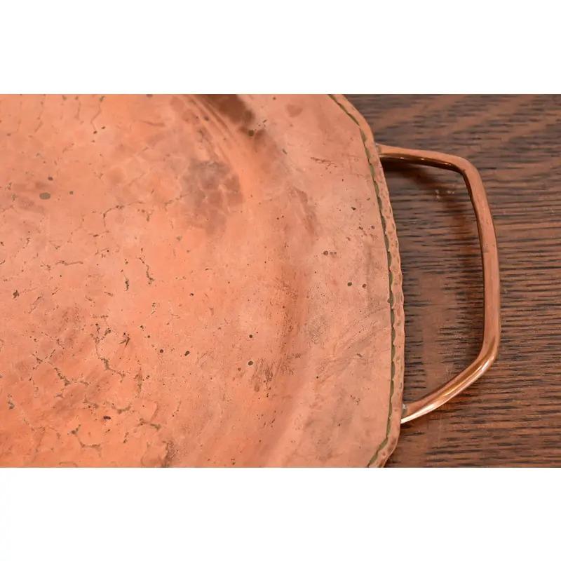 Roycroft Antik Arts & Crafts gehämmert Kupfer Griff Tablett, 1920er Jahre im Angebot 4