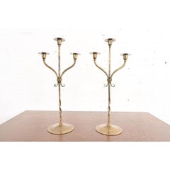 Roycroft Arts & Crafts Candelabros de cobre martillado con acabado en latón, Pareja
