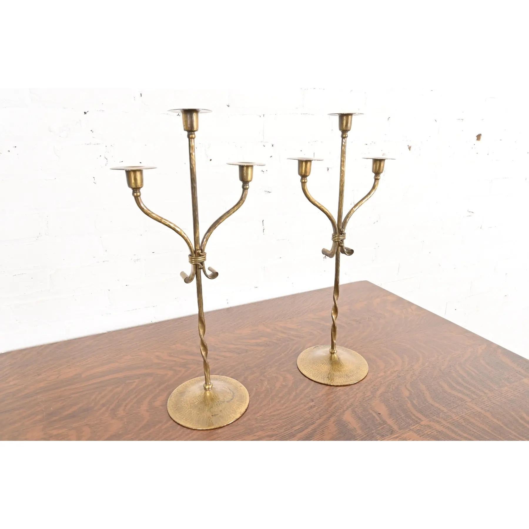 Roycroft Arts & Crafts Brass Finished Hammered Copper Candelabras, Pair In Good Condition For Sale In South Bend, IN