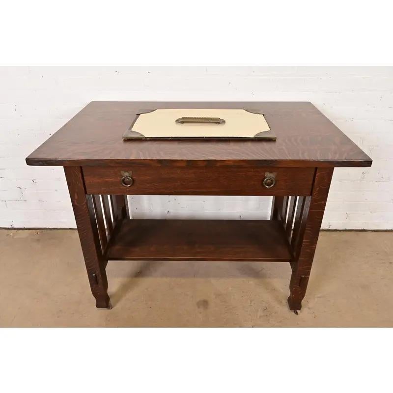 Roycroft Arts & Crafts Messing fertig gehämmert Kupfer Stift Tablett, 1920er Jahre im Angebot 5