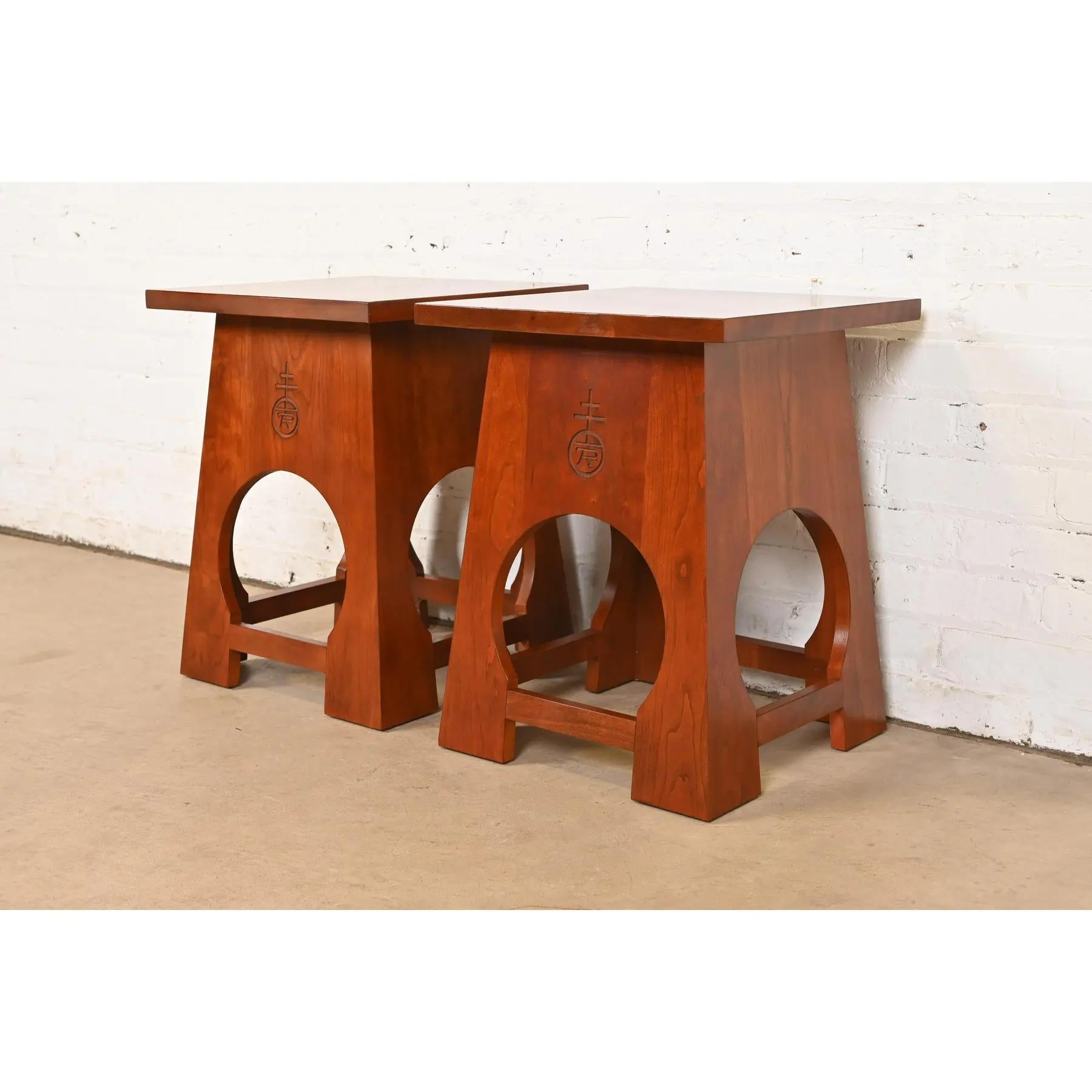 Roycroft Arts & Crafts Cherry Wood Tabouret by Stickley For Sale 6