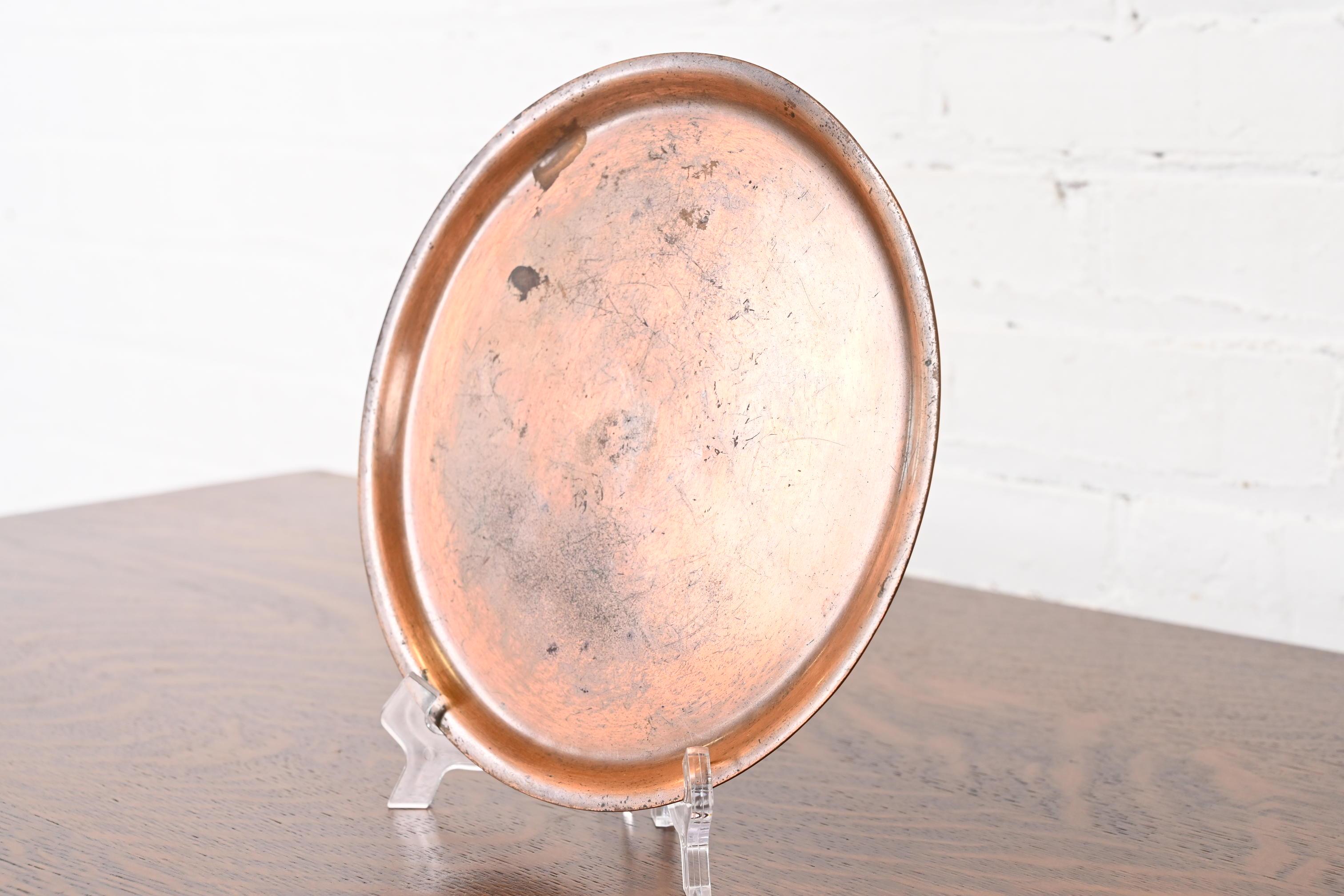 Roycroft Arts and Crafts Kupfer-Platten- oder Tablettteller oder -teller, um 1900 im Zustand „Gut“ im Angebot in South Bend, IN