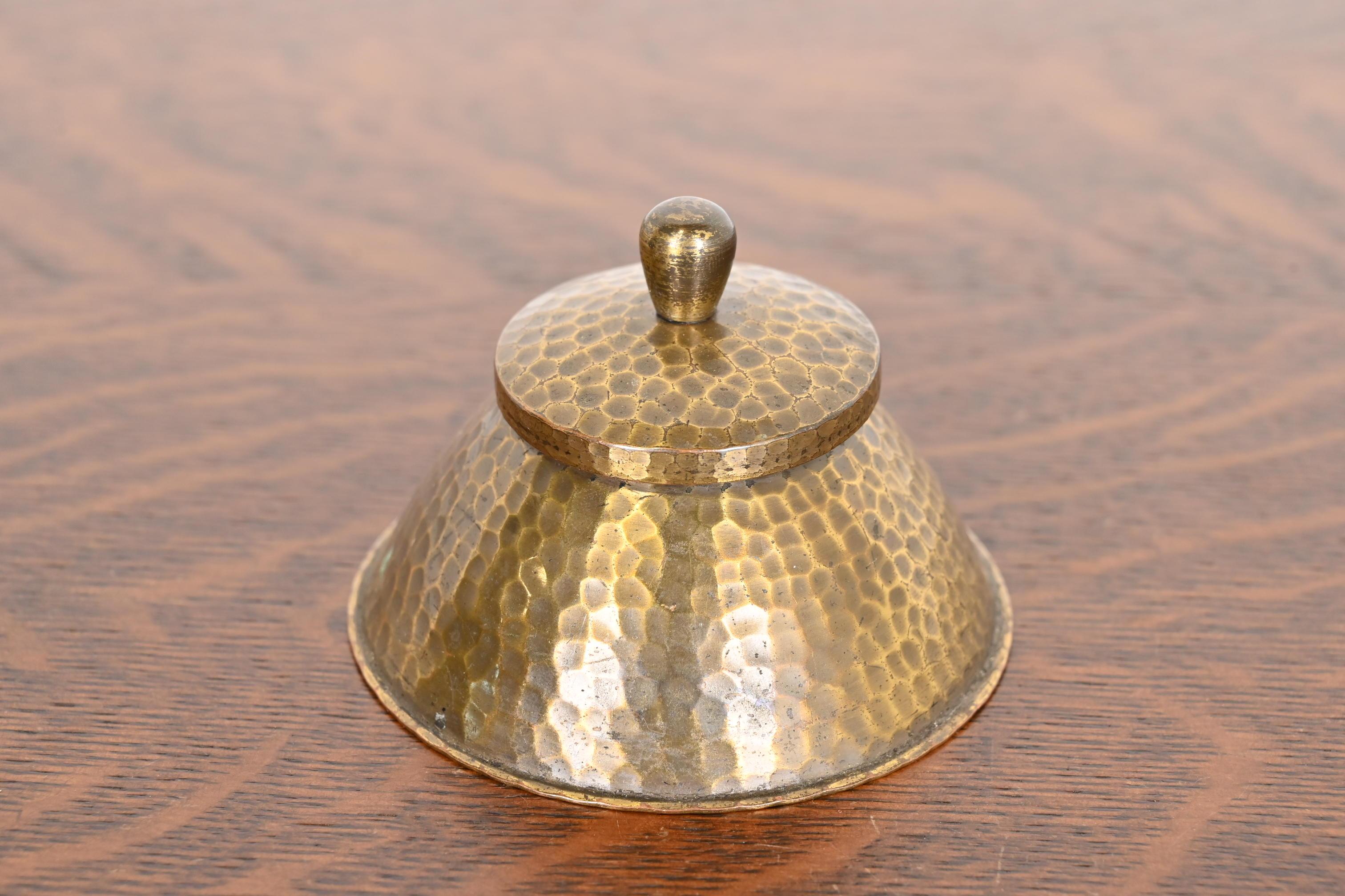 American Roycroft Arts & Crafts Hammered Brass Over Copper Inkwell For Sale