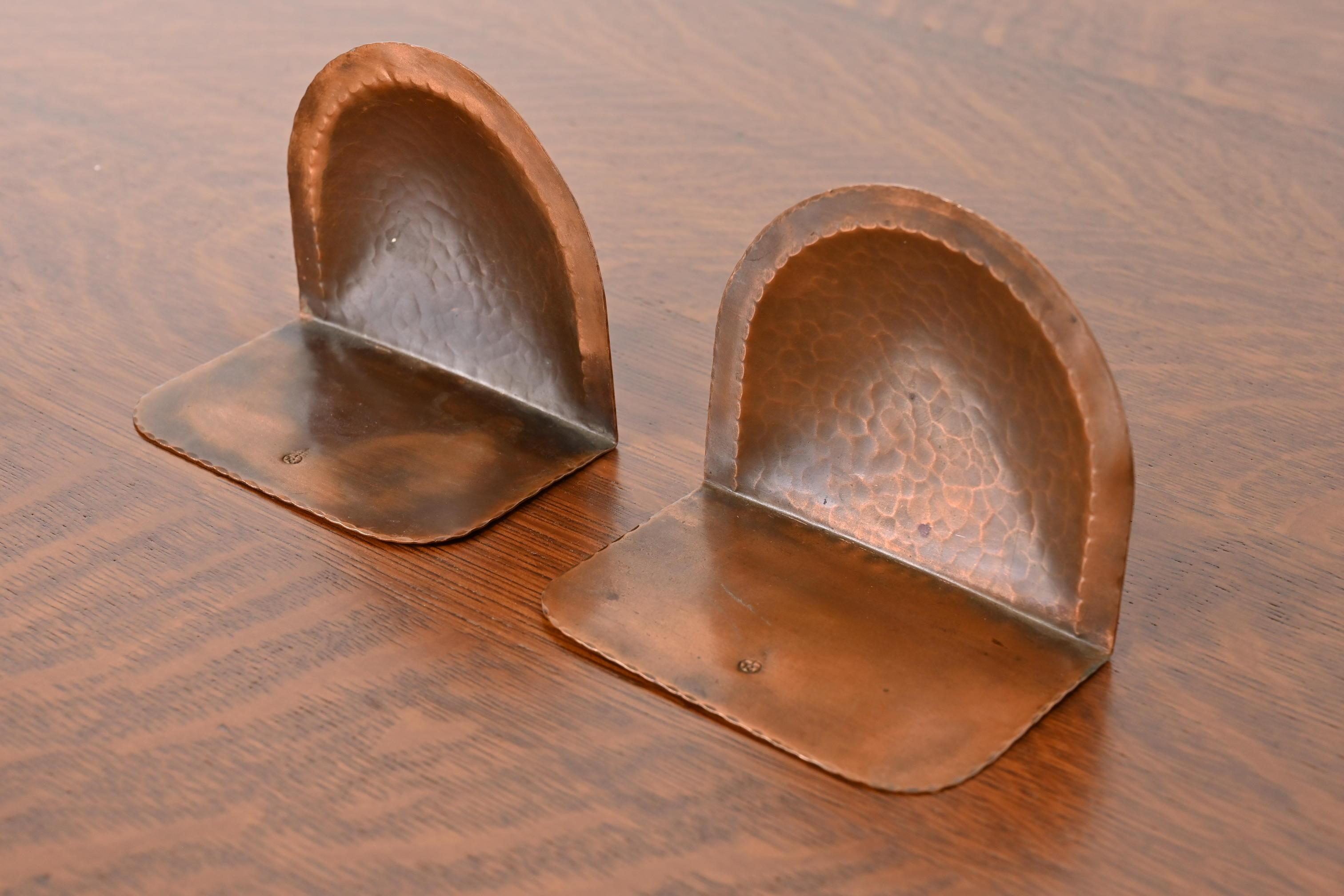 Roycroft Arts & Crafts Hammered Copper Bookends, Pair For Sale 8