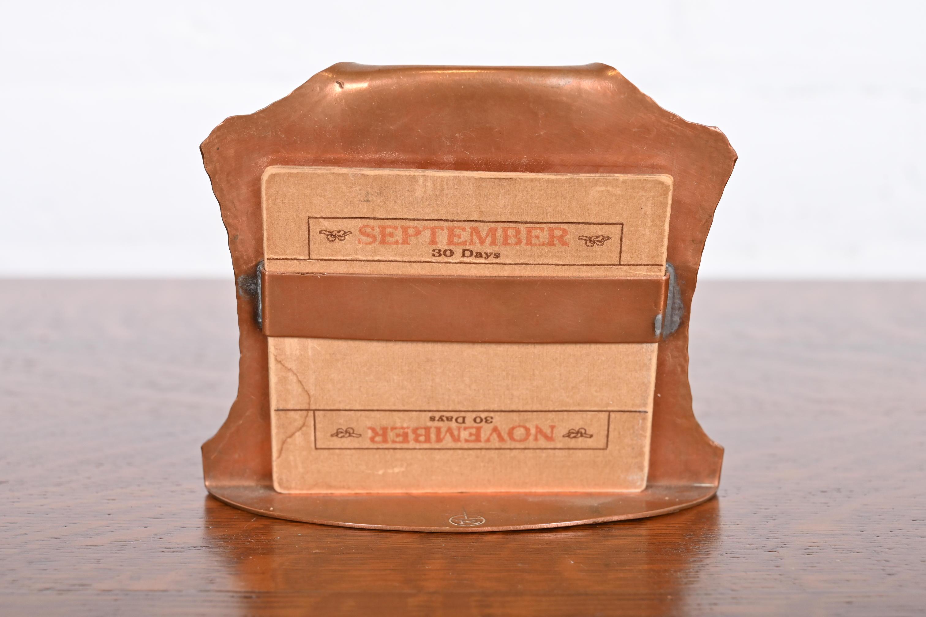 Roycroft Arts & Crafts Hammered Copper Desk Calendar Picture Frame 5