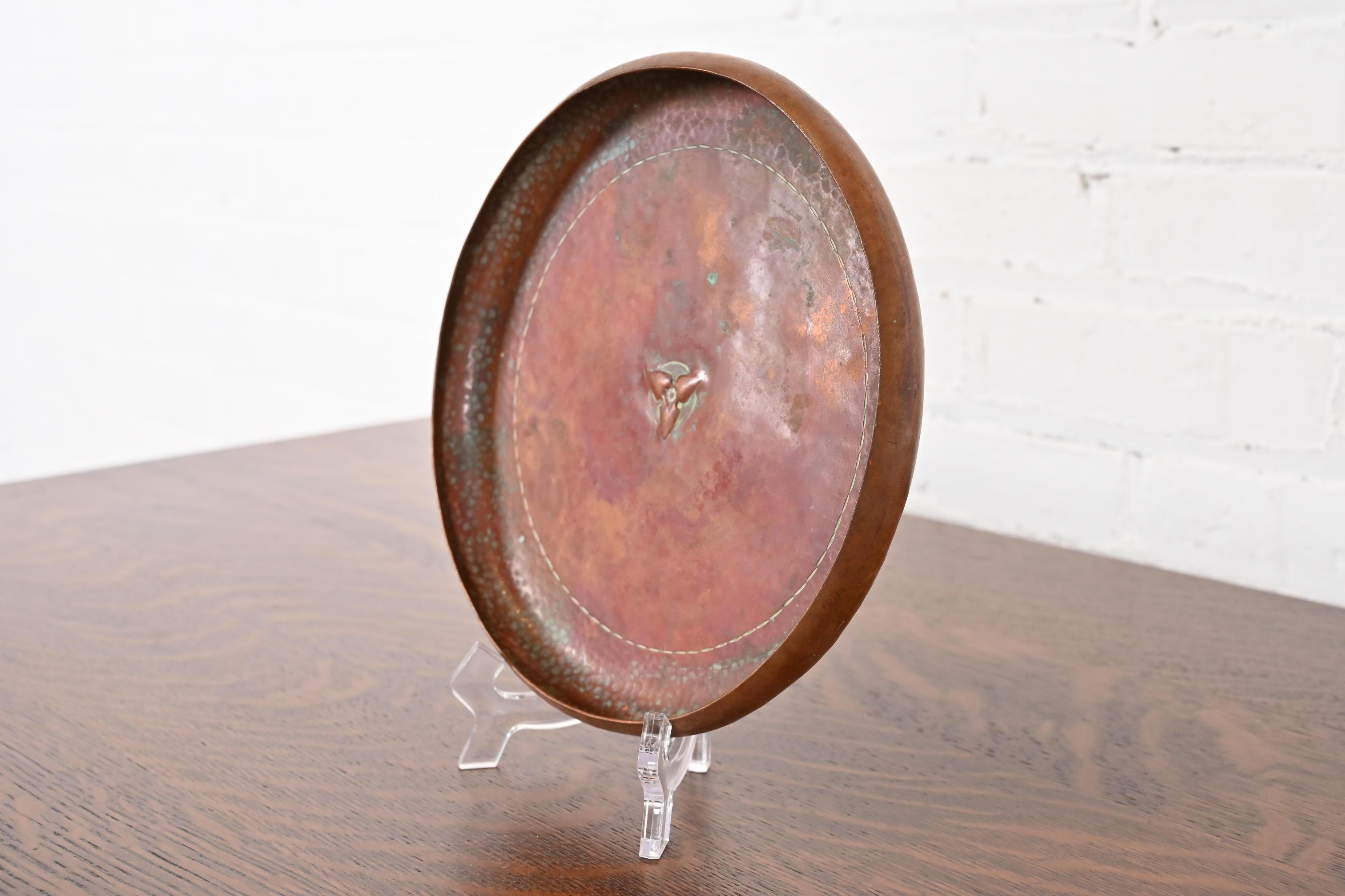 American Roycroft Arts & Crafts Hammered Copper Trefoil Charger Plate or Tray