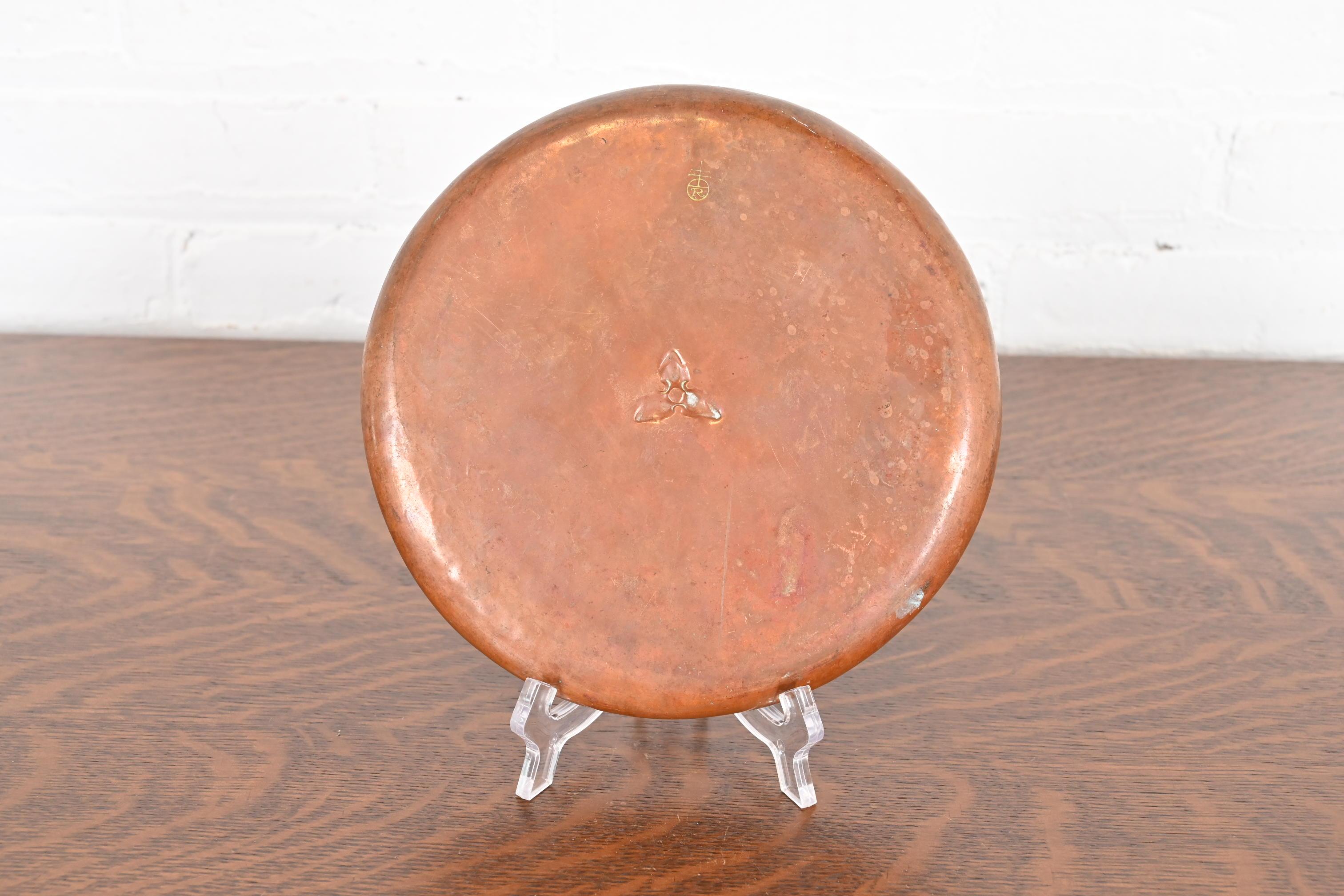 Roycroft Arts & Crafts Hammered Copper Trefoil Charger Plate or Tray 2