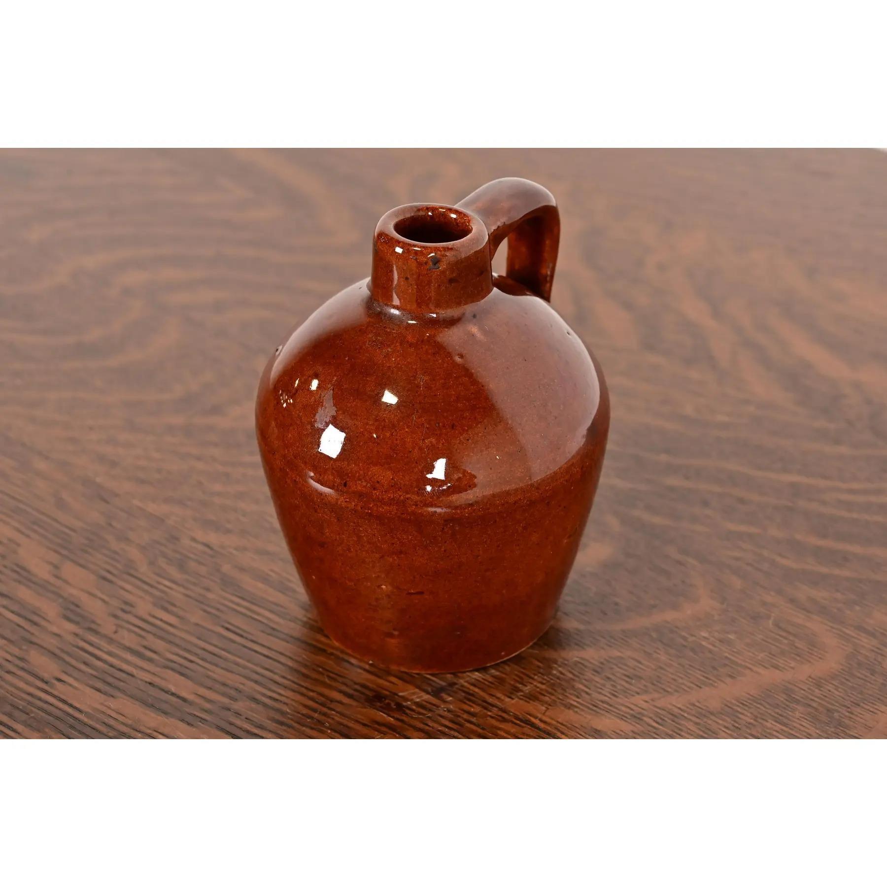 Début du 20ème siècle Cruche en céramique émaillée Arts & Crafts Antique Roycroft Pottery, Circa 1920s en vente