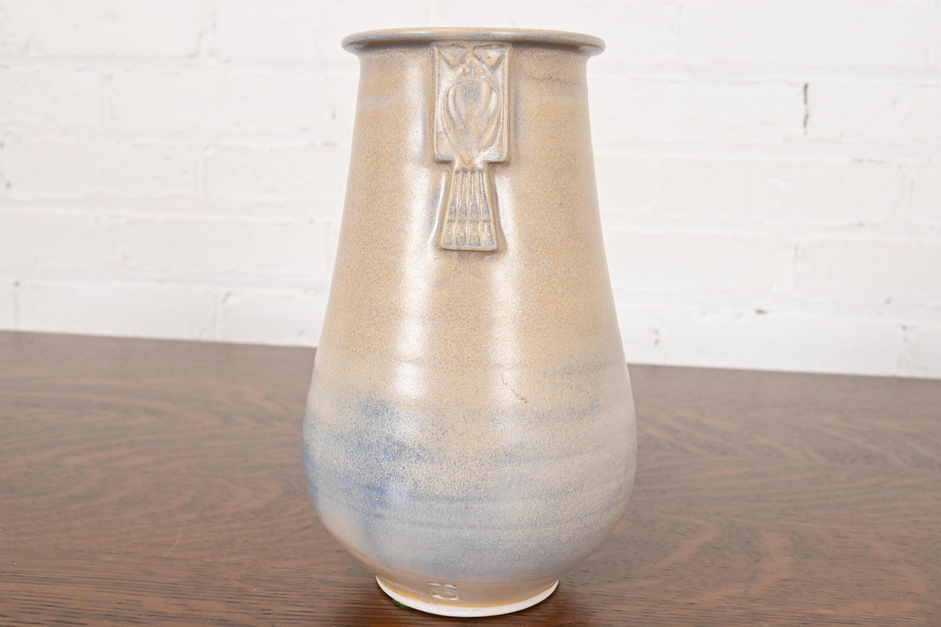 Arts and Crafts Vaso in ceramica smaltata Roycroft Pottery Arts & Crafts in vendita