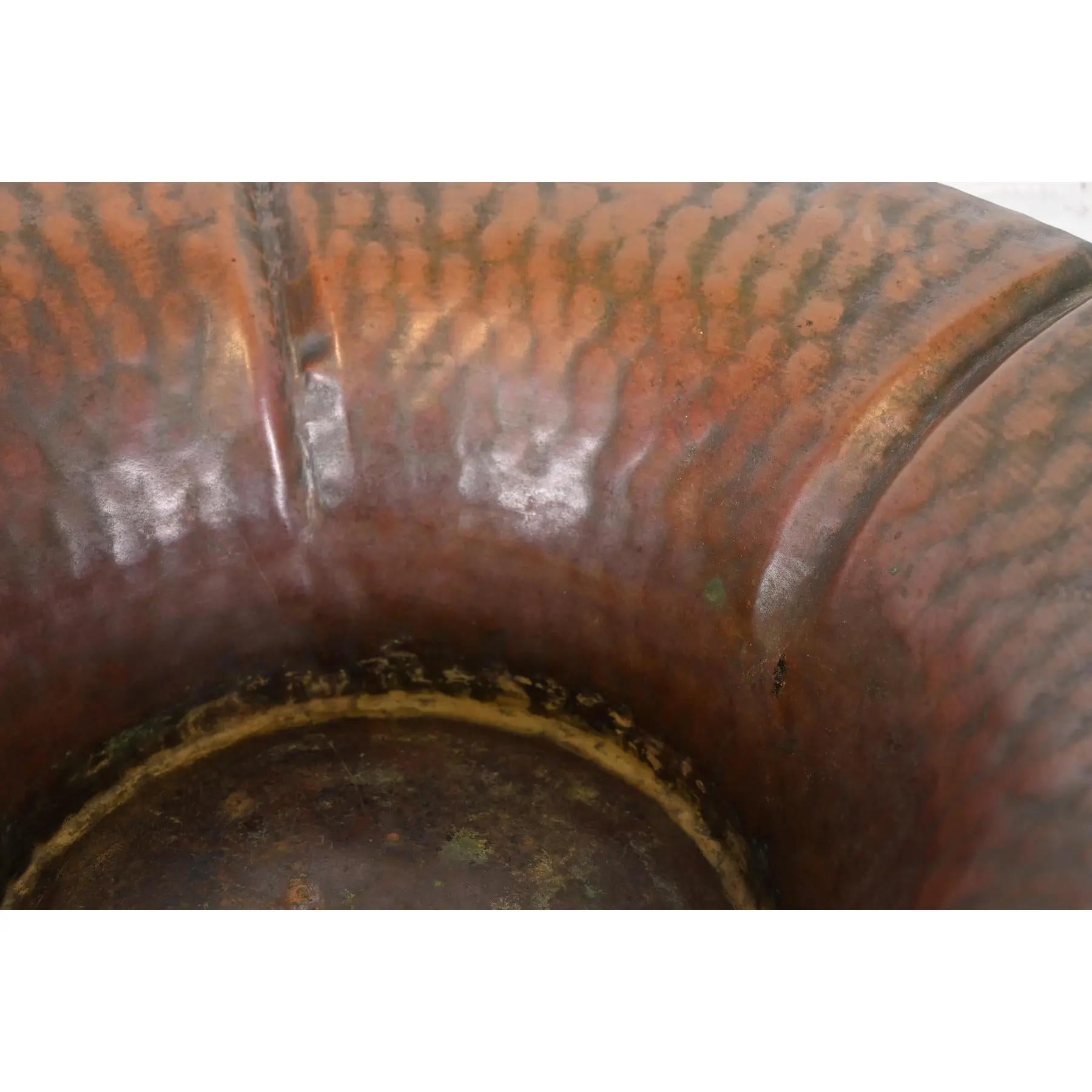 20th Century Roycroft Style Arts & Crafts Flower Form Hammered Copper Fruit Bowl For Sale