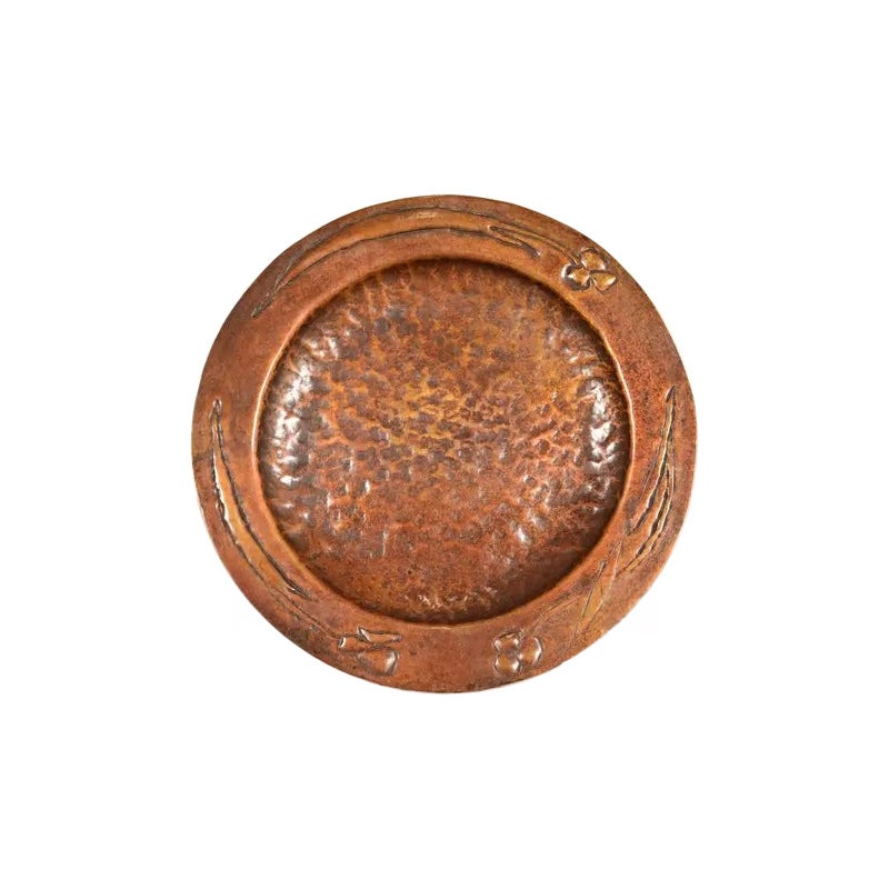 Roycroft Style Arts & Crafts Period Hammered Copper Plate or Tray, Circa 1910 For Sale