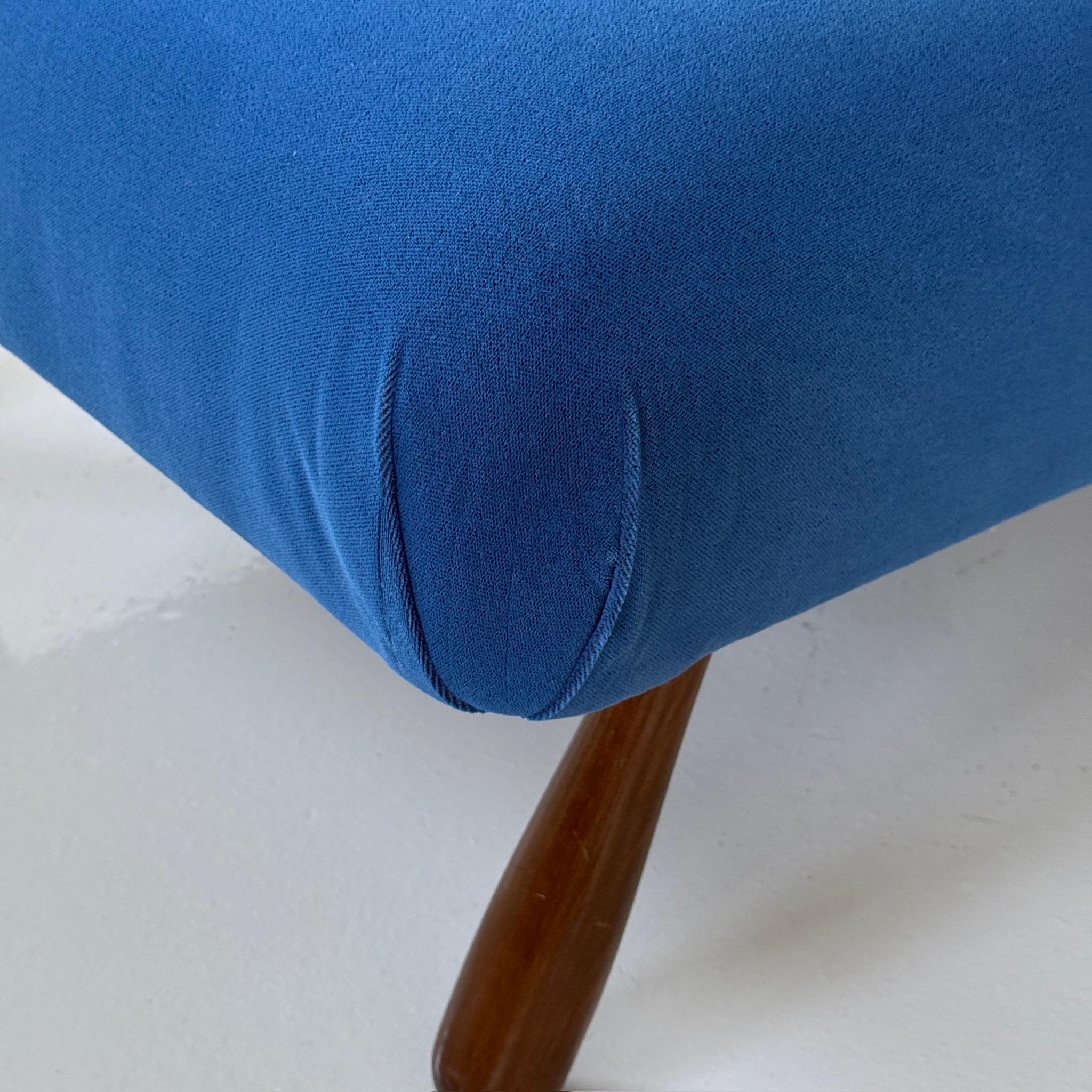 Other Club Leg Modern Fainting Daybed For Sale