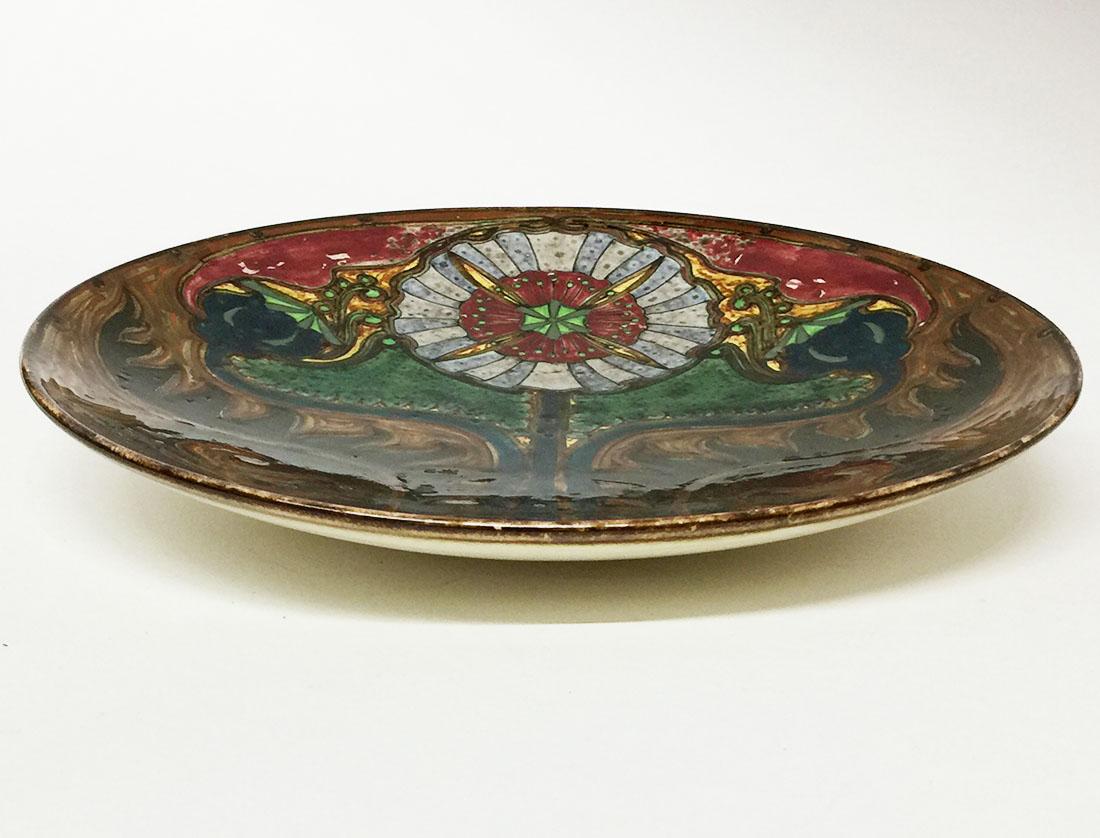 Hand-Painted Rozenburg Earthenware Wall Plate, The Hague, The Netherlands, 1897 For Sale