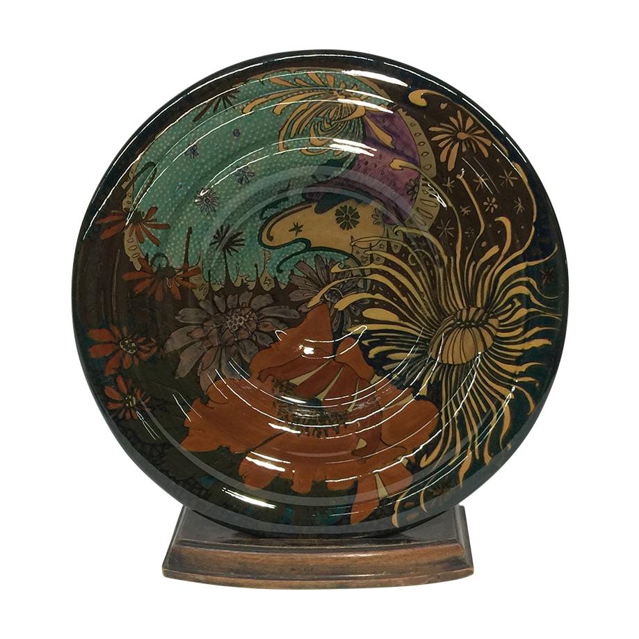 Rozenburg Earthenware wall plate, The Hague, The Netherlands, 1899 For Sale