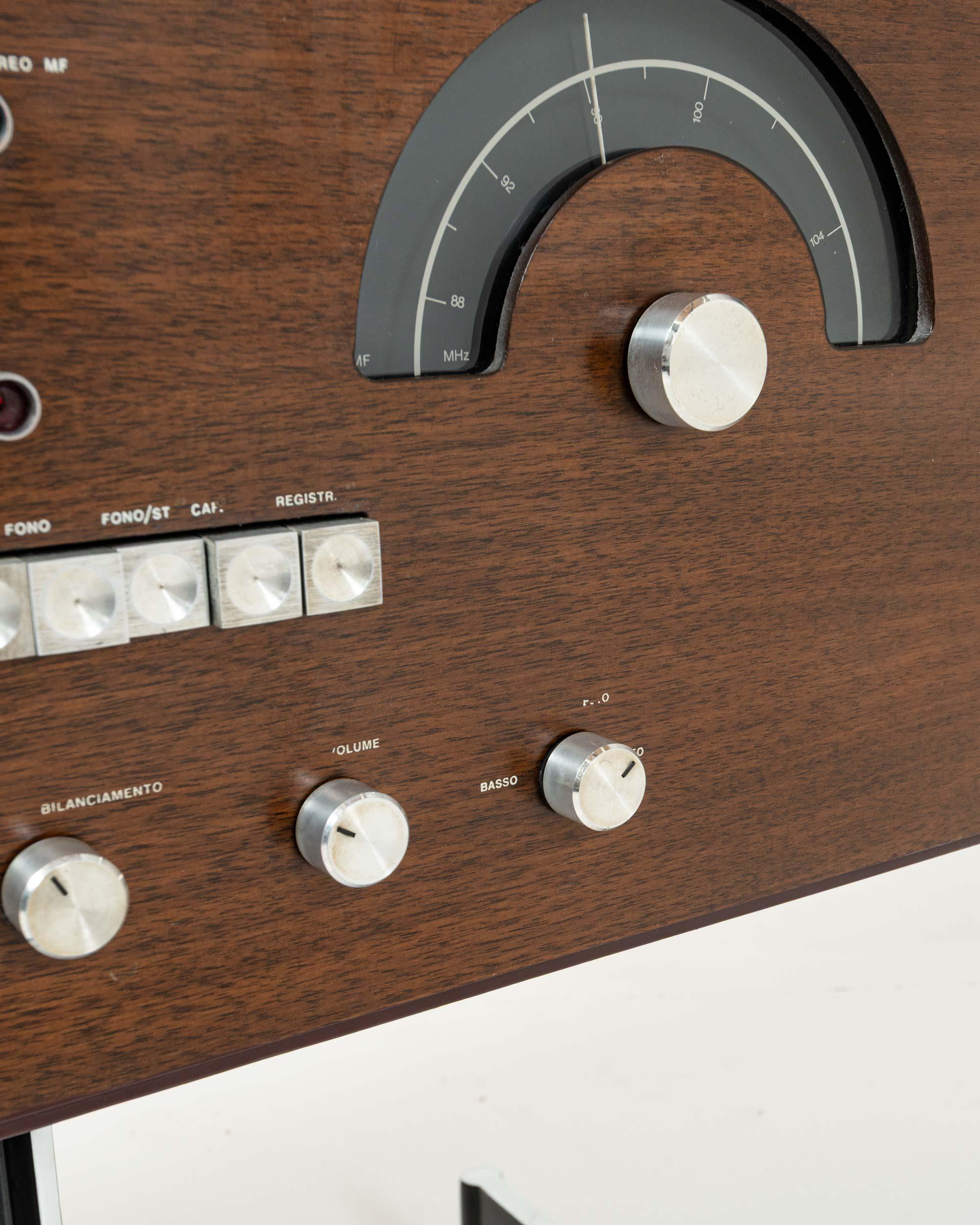 RR126 Radiofonógrafo y tocadiscos de los Castiglioni para Brionvega 1965 en venta 7
