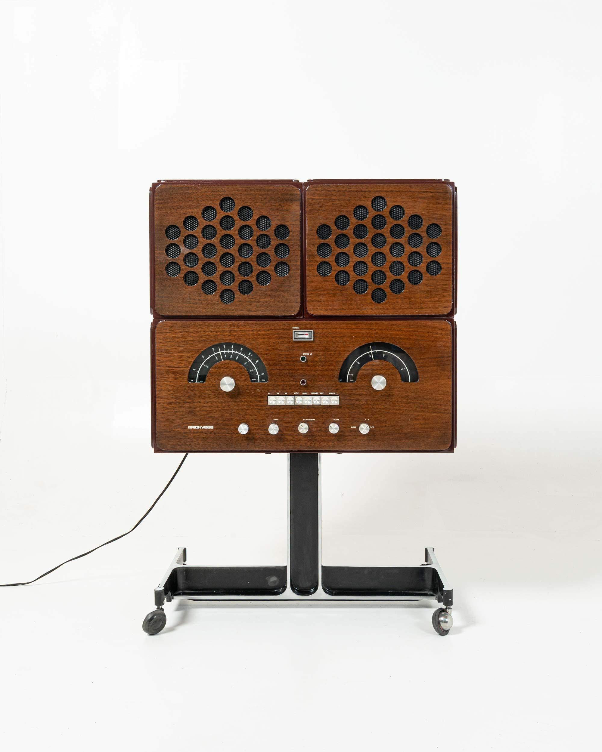 RR126 Radiofonógrafo y tocadiscos de los Castiglioni para Brionvega 1965 Italiano en venta