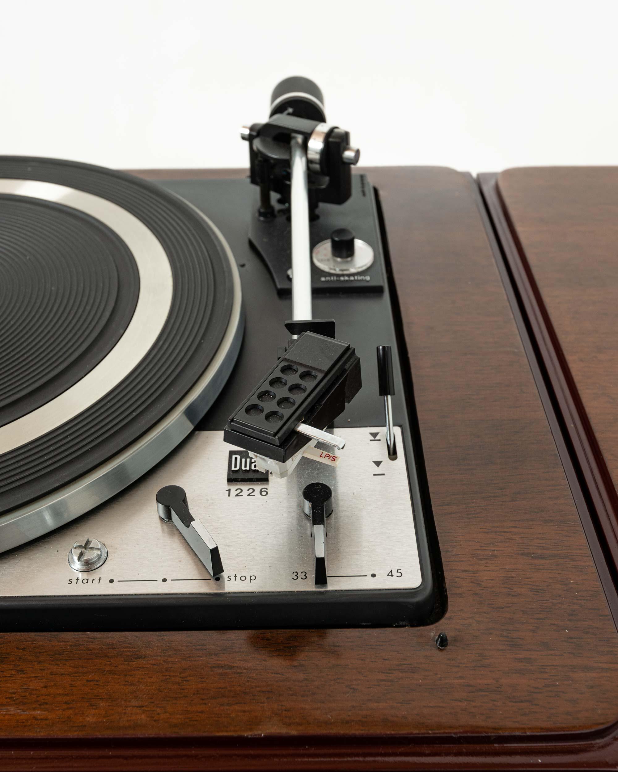 RR126 Radiofonógrafo y tocadiscos de los Castiglioni para Brionvega 1965 Acero en venta