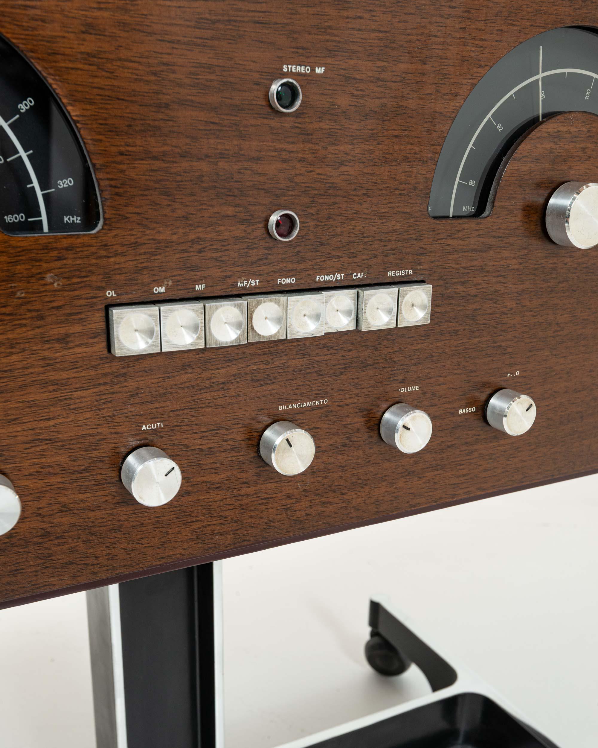 RR126 Radiofonógrafo y tocadiscos de los Castiglioni para Brionvega 1965 en venta 1