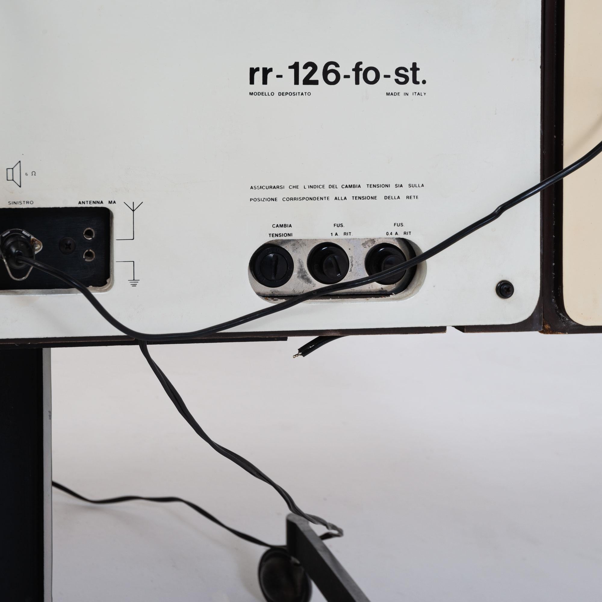 RR126 Radiophonograph & Record Player by the Castiglionis for Brionvega 1965 10