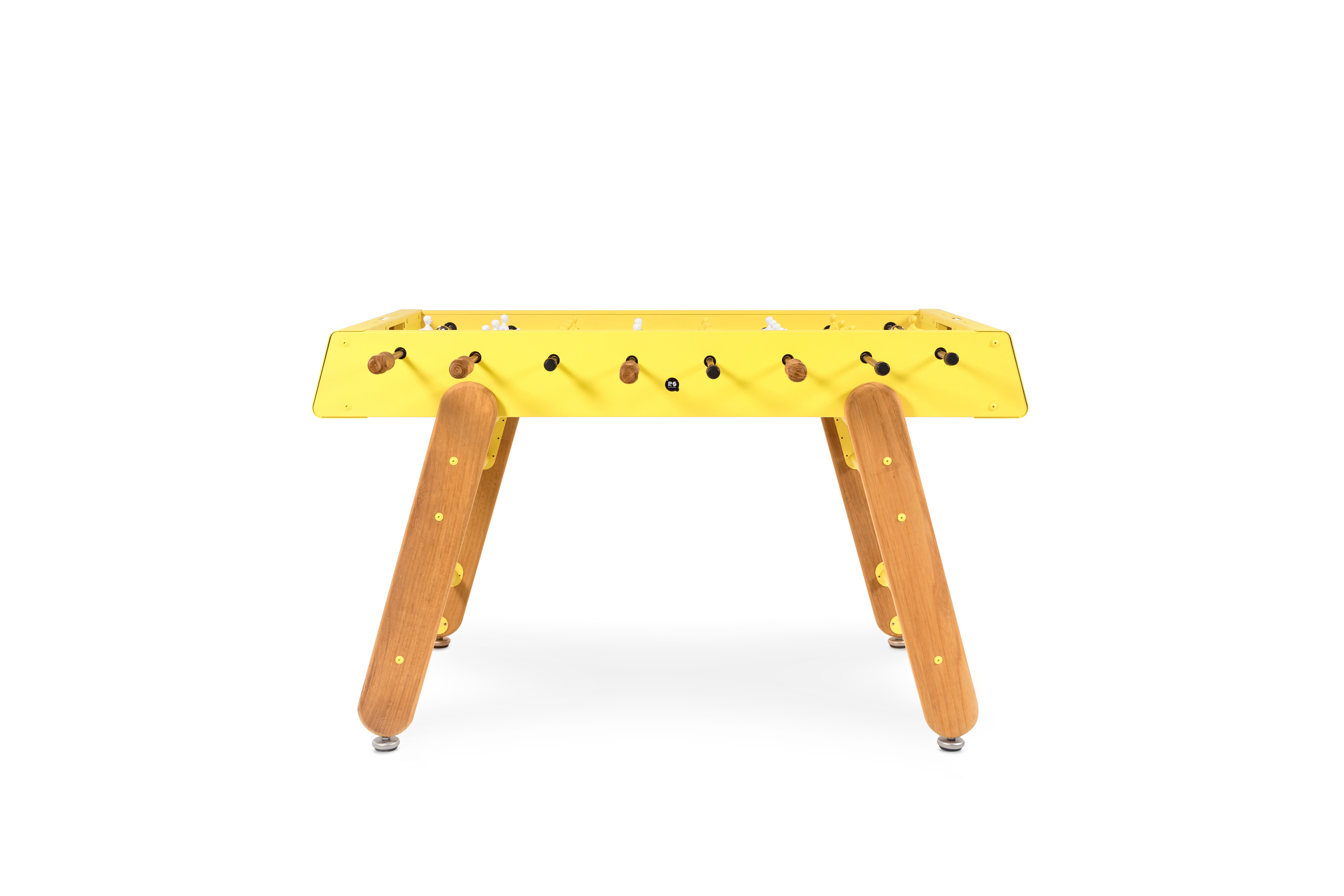 RS Barcelona RS4 Home Foosball Table in Yellow For Sale