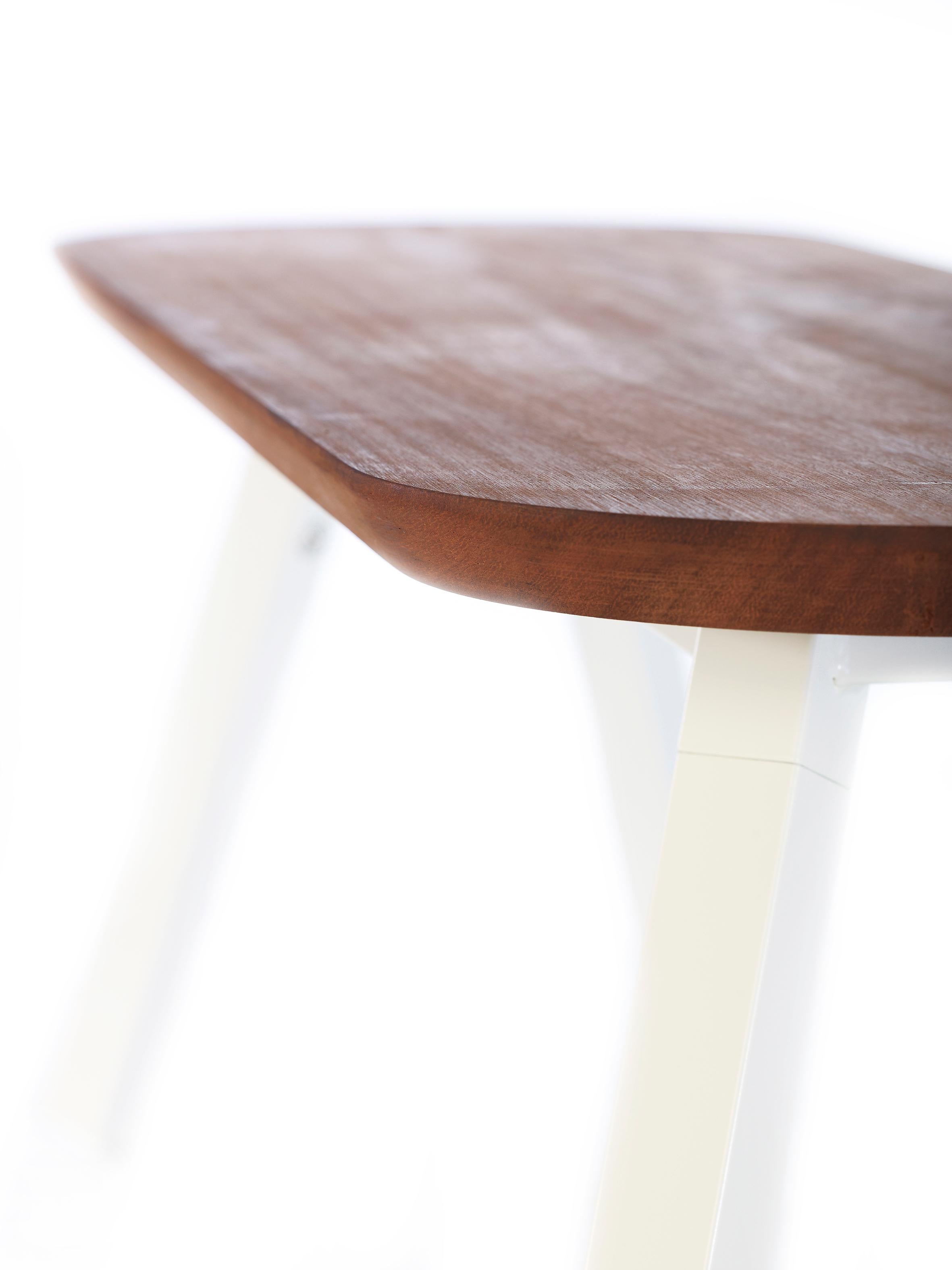 RS Barcelona You & Me Stool in Iroko and White by A.P.O. In New Condition For Sale In Edison, NJ