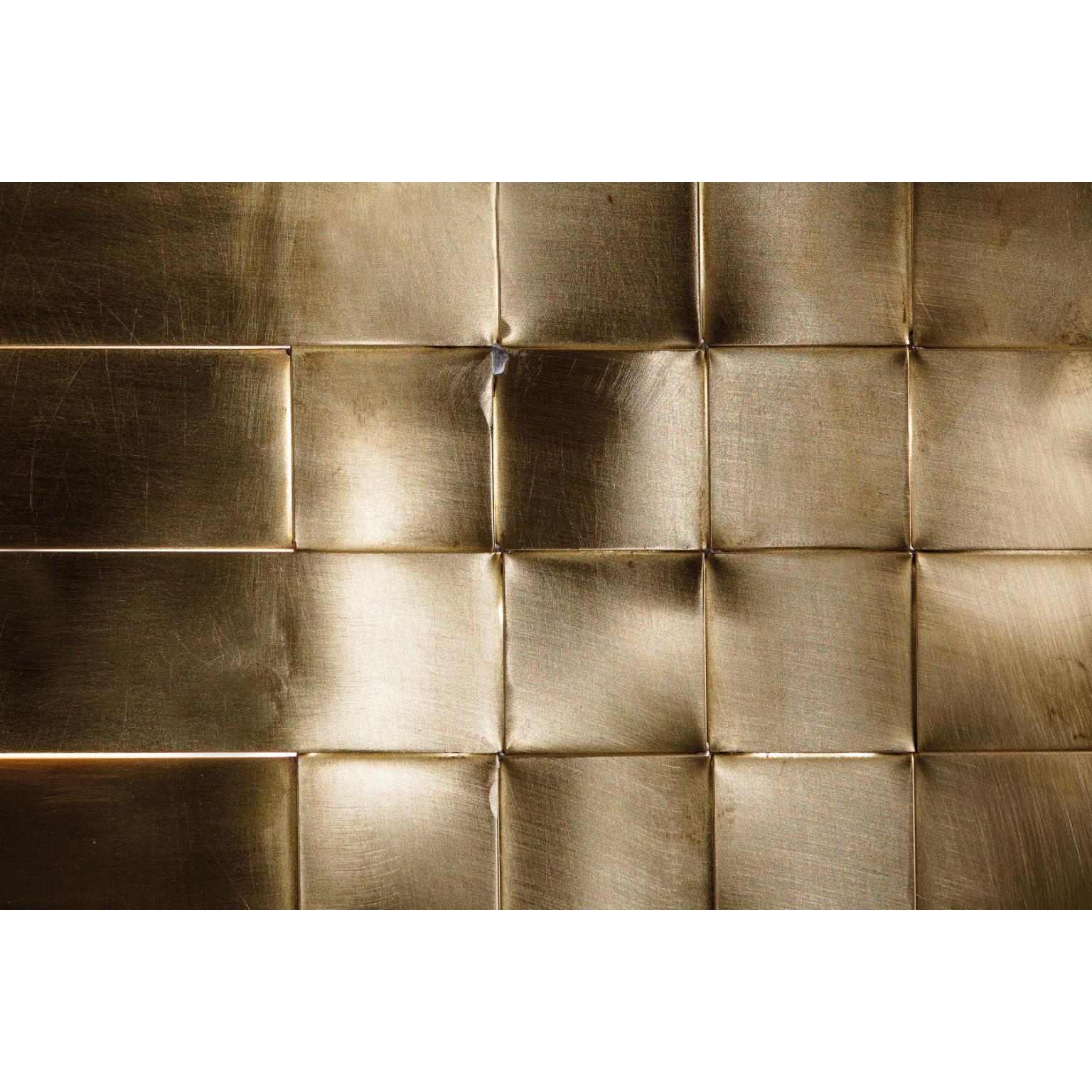 Lámpara de pared RS400 en latón satinado tejido by Daluce Italiano en venta