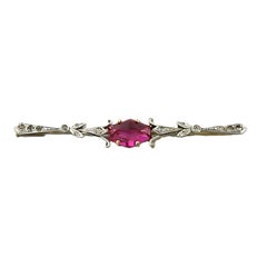 RT DECO brooch with ruby and rose cut diamonds up to 0.10ct 18k gold