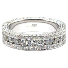 RTR004 - 18K White Gold Wedding Ring with Diamond