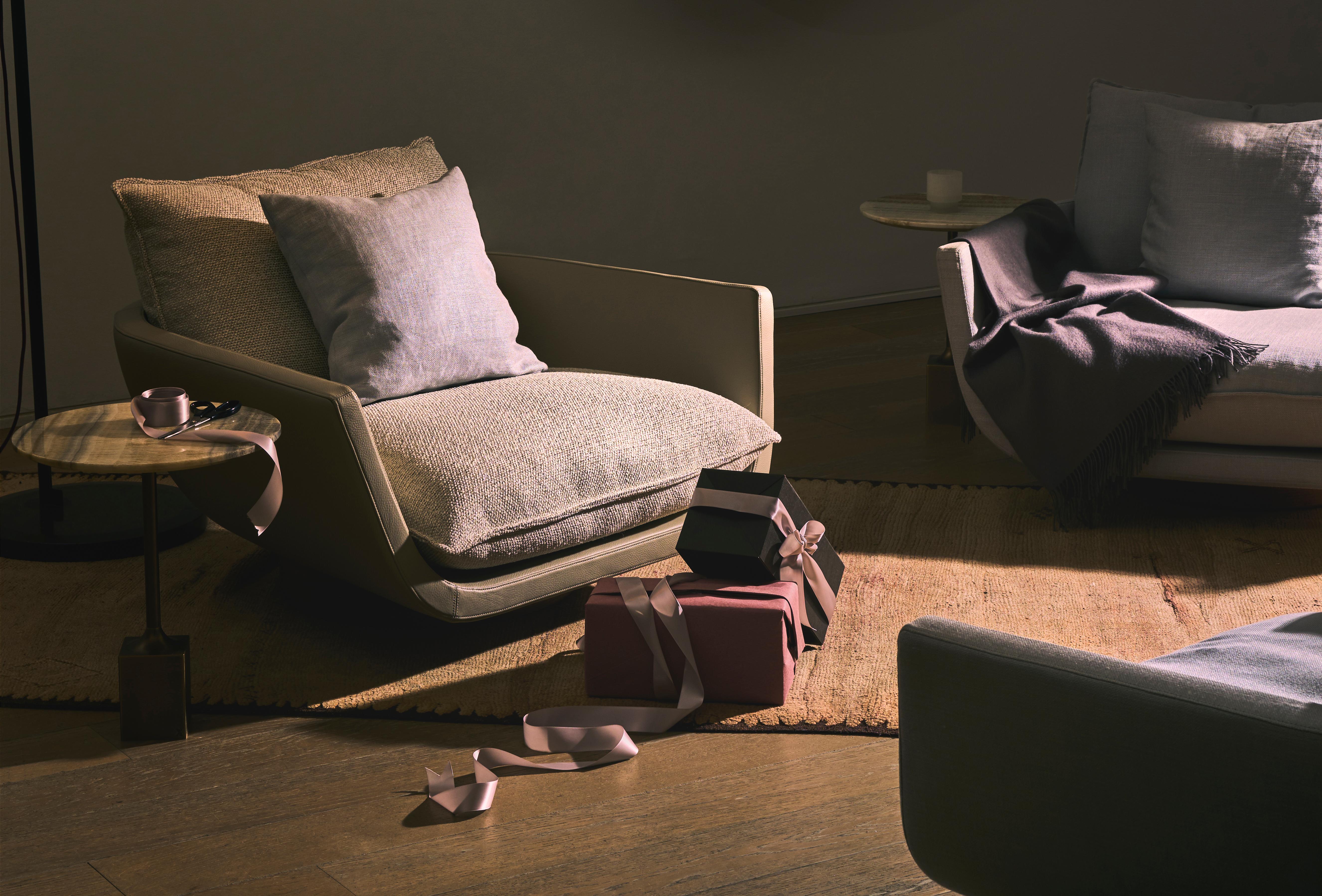 Rua Ipanema Lounge Chair by Yabu Pushelberg Anthracite Leather and Linen Blend 2