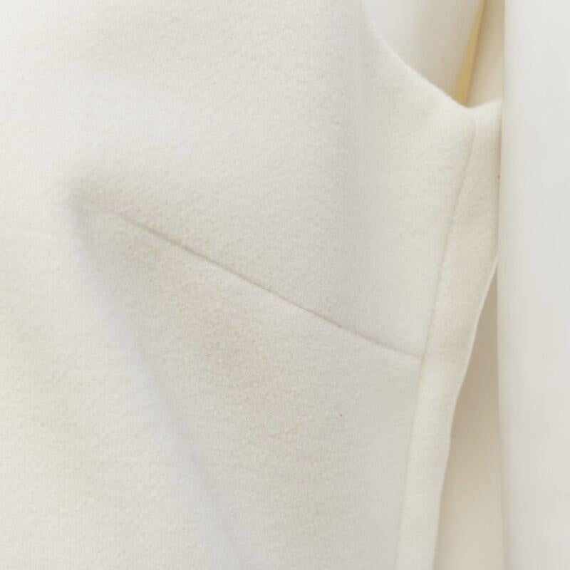 RUBAN Russia weißes Kaschmirwoll-Minimal-Kleid in Knielänge S im Angebot 3