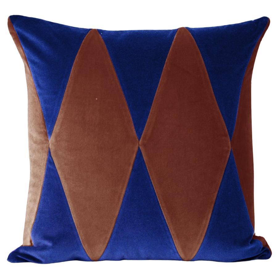 Rubelita - Oreiller décoratif de luxe en velours bleu cobalt et brun, fait main en vente