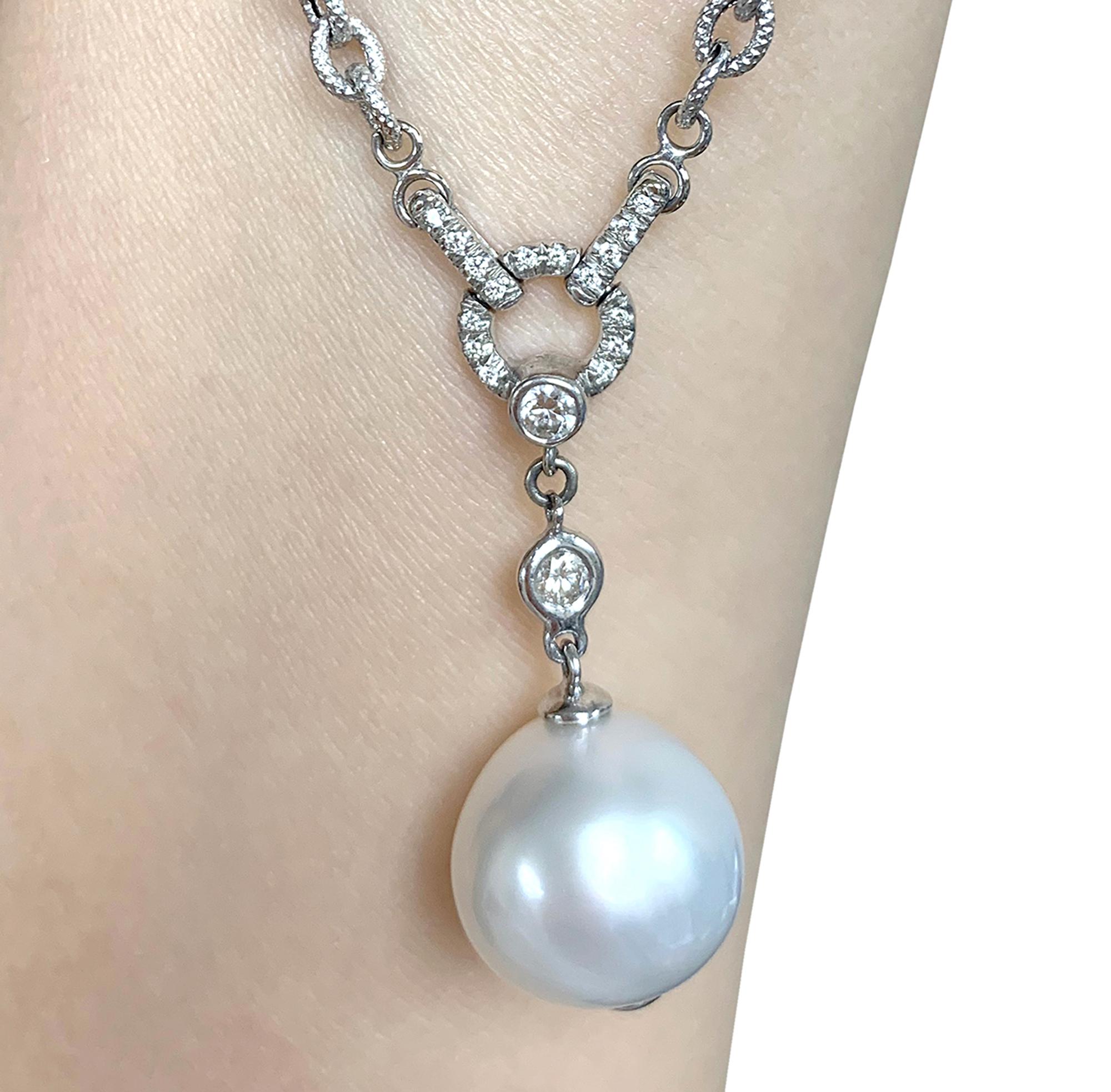 Rubelite Dark Tumble with White South Sea Pearl Drop Necklace in 18K White Gold with Faceted Ribbed Chain, form 'G-One' Collection

Length: 20
