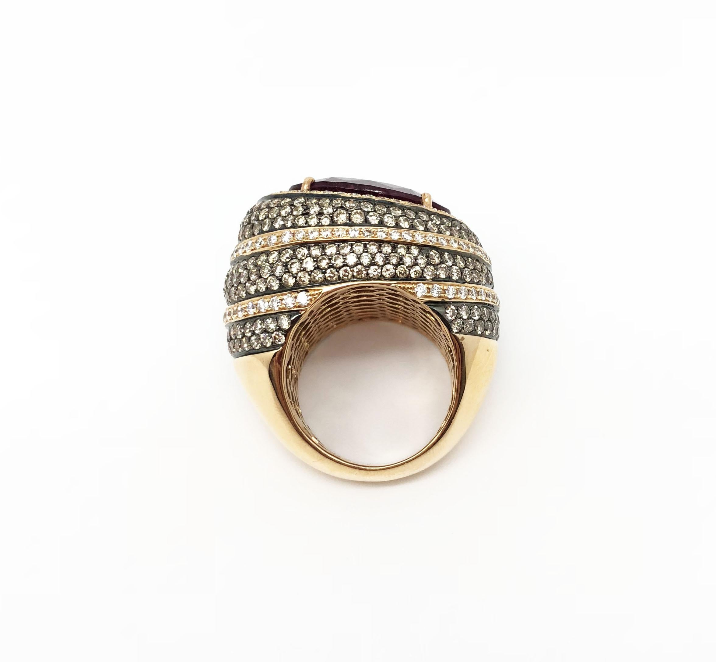 Oval Cut Rubelite Diamond Ring in 18 Karat Rose Gold For Sale