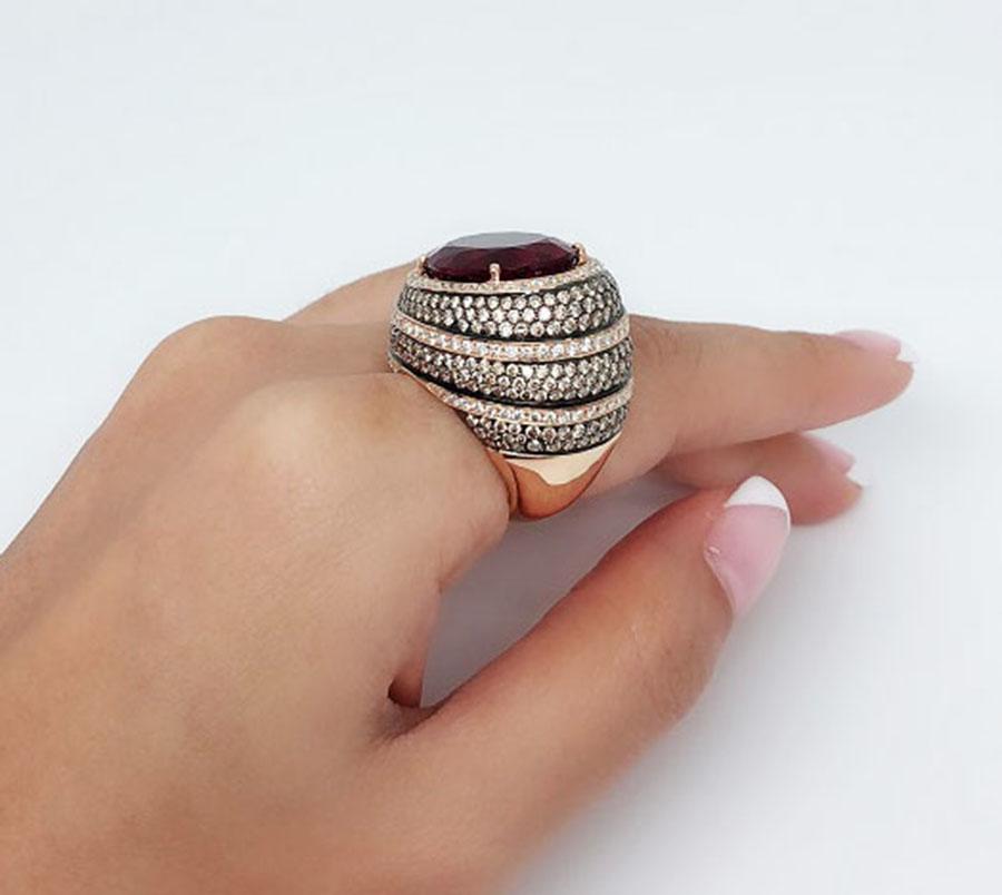 Women's Rubelite Diamond Ring in 18 Karat Rose Gold For Sale