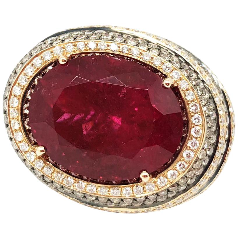 Rubelite Diamond Ring in 18 Karat Rose Gold For Sale