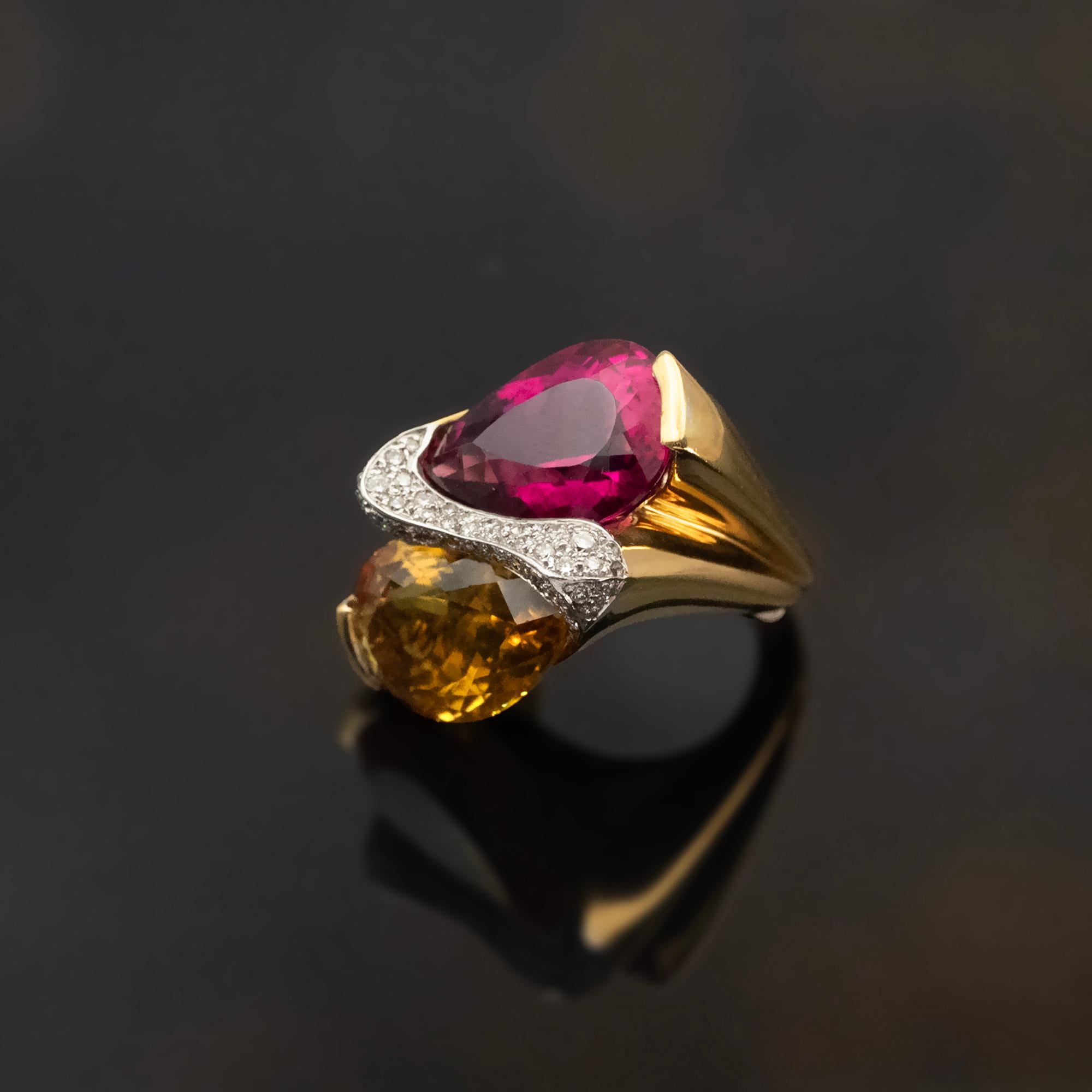 Rubelit Goldener Beryll Gold Toi et Moi Cocktail-Ring (Tropfenschliff) im Angebot