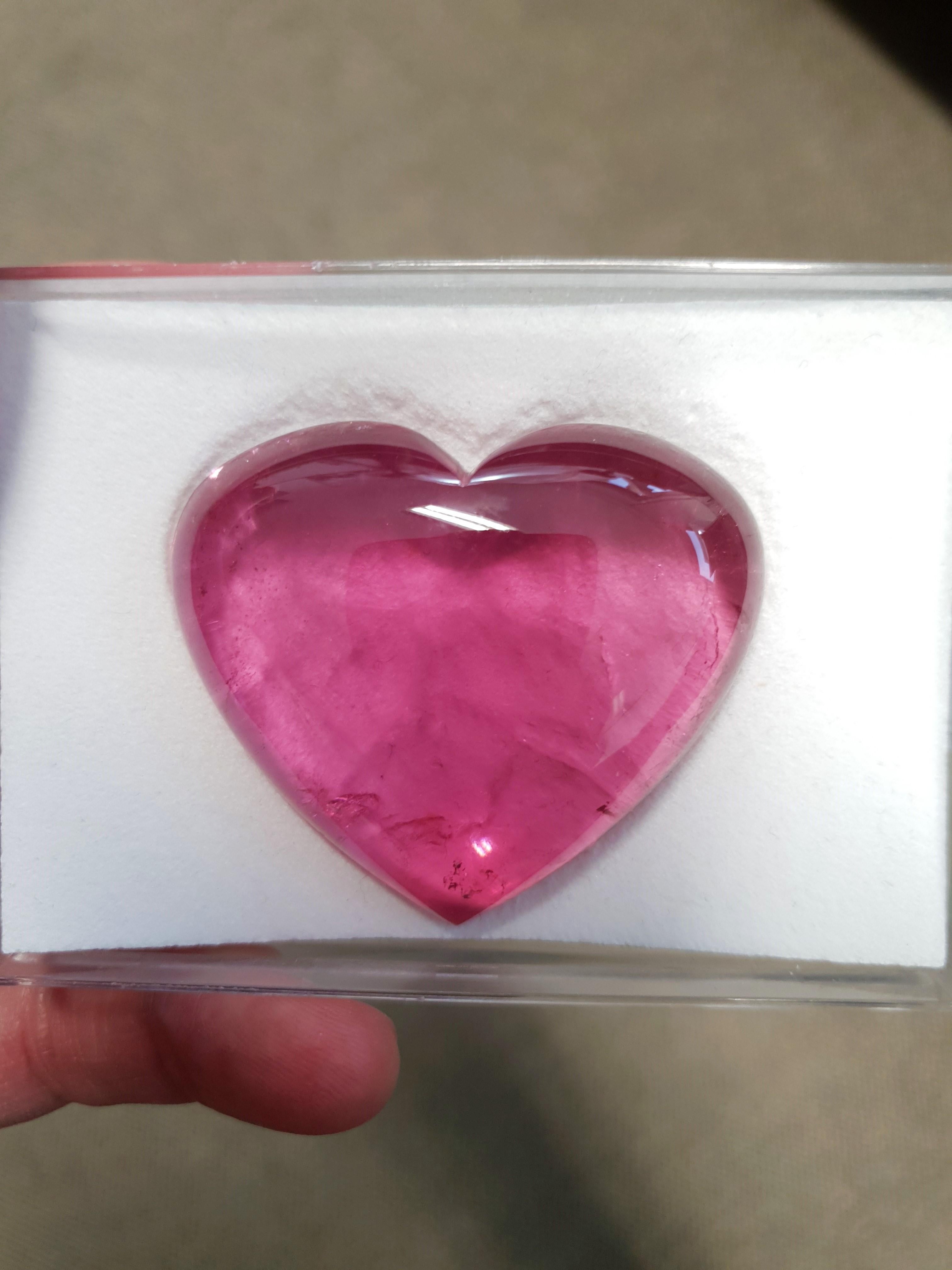 Cabochon Rubelite Red Tourmaline Heart !Big Size! 257 Cts For Sale