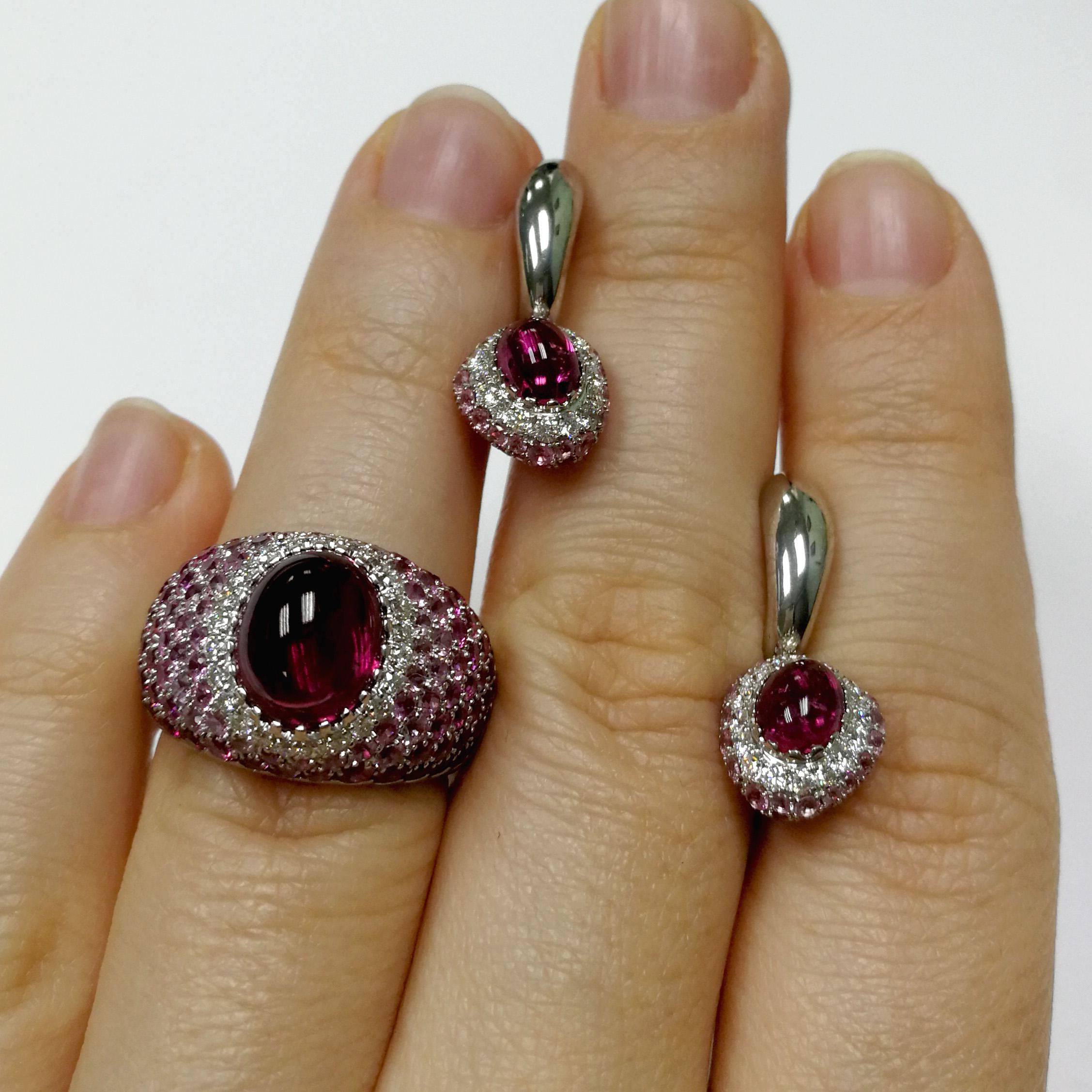 Rubelites Rubies Diamonds Pink Sapphires White 18 Karat Gold Riviera Suite
The name and the variety of colours in this collection are associated with the bright Italian and French Riviera, vivid and colourful houses and sun reflections on the water.