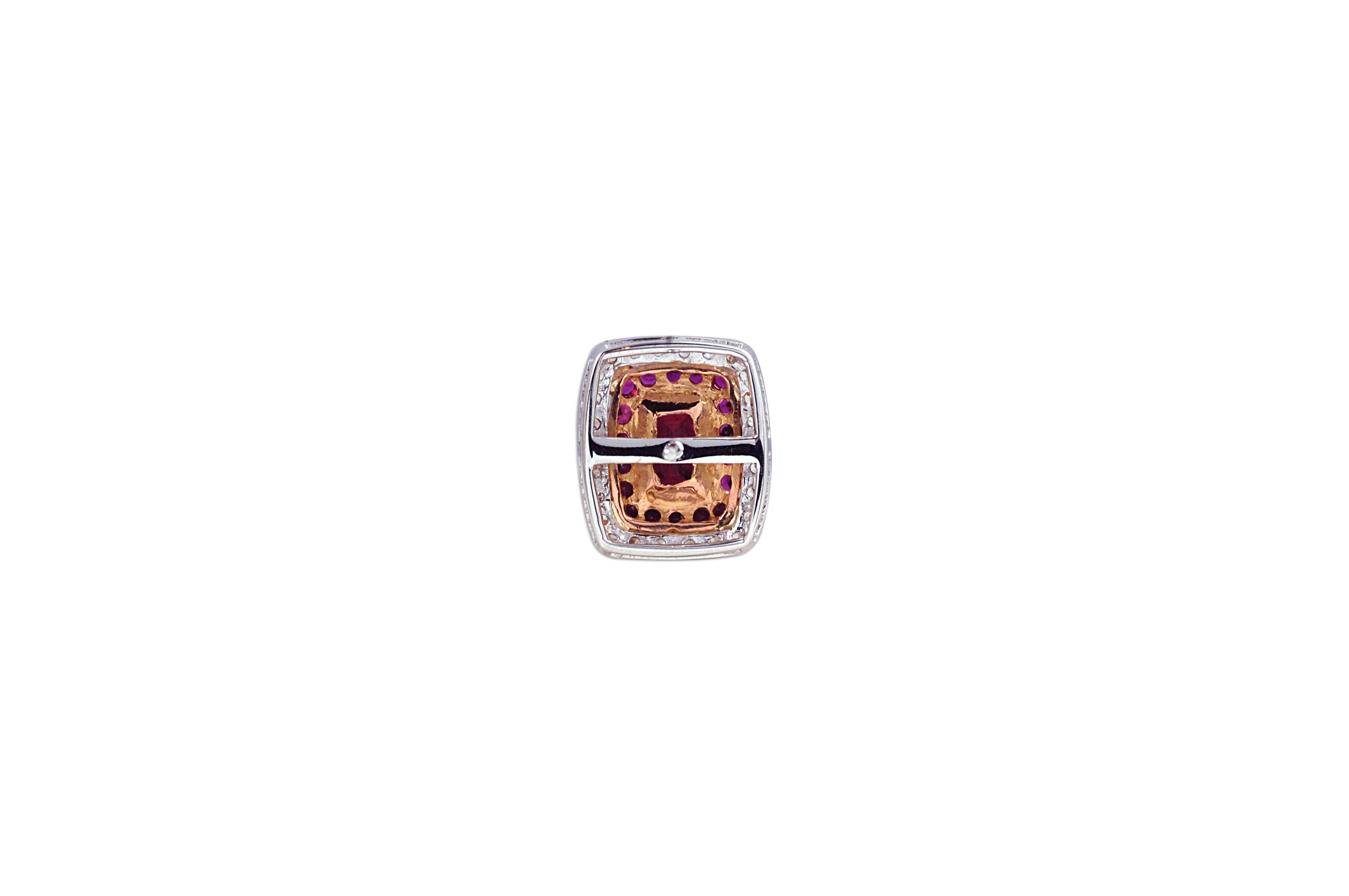 Rubellit 3,70 Karat, Rubin 0,71 Karat, Diamant 0,84 Karat Ohrringe aus 18 Karat Weißgold im Zustand „Neu“ im Angebot in Bangkok, TH