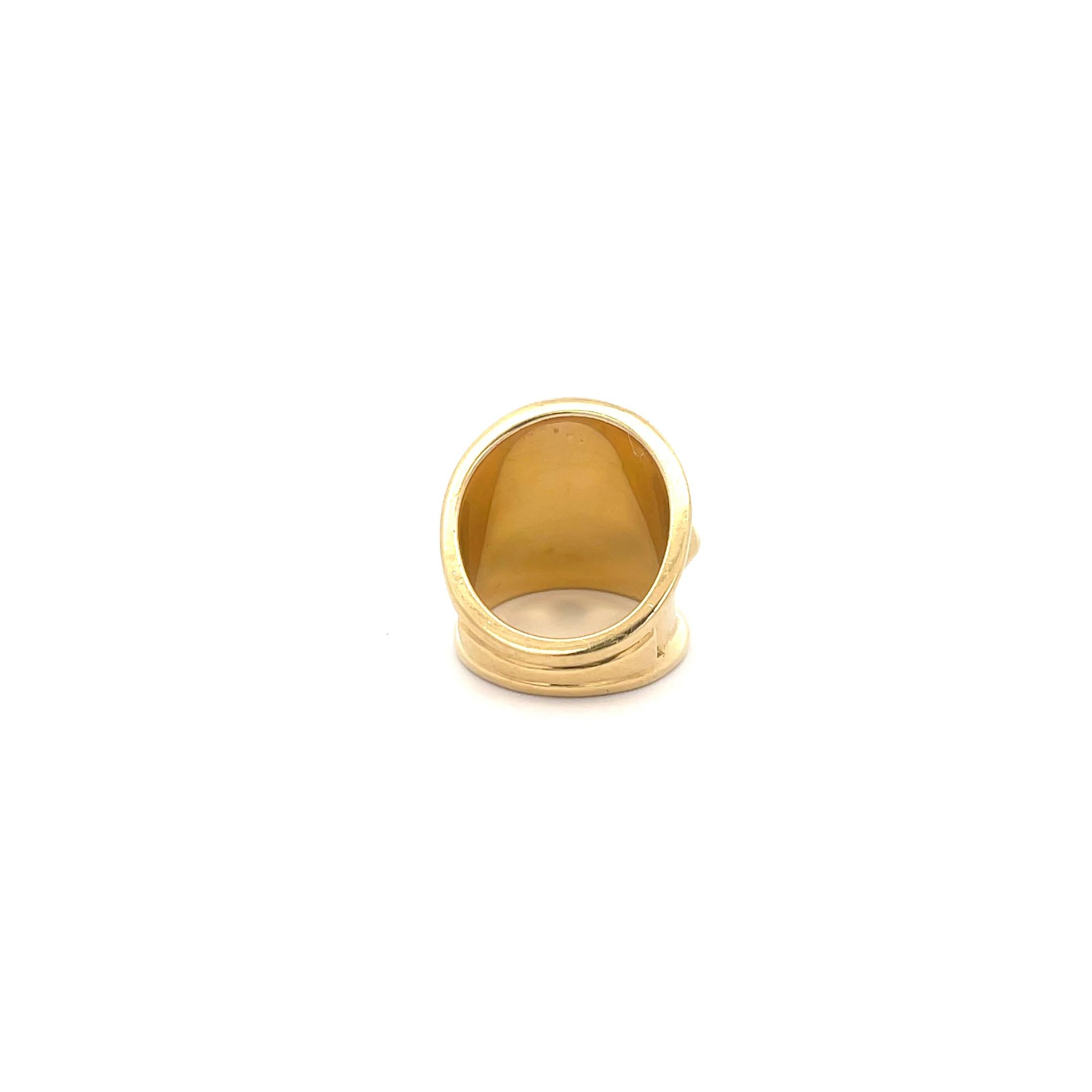 Contemporary Rubellite and Blue Topaz Ring 18K Yellow Gold For Sale