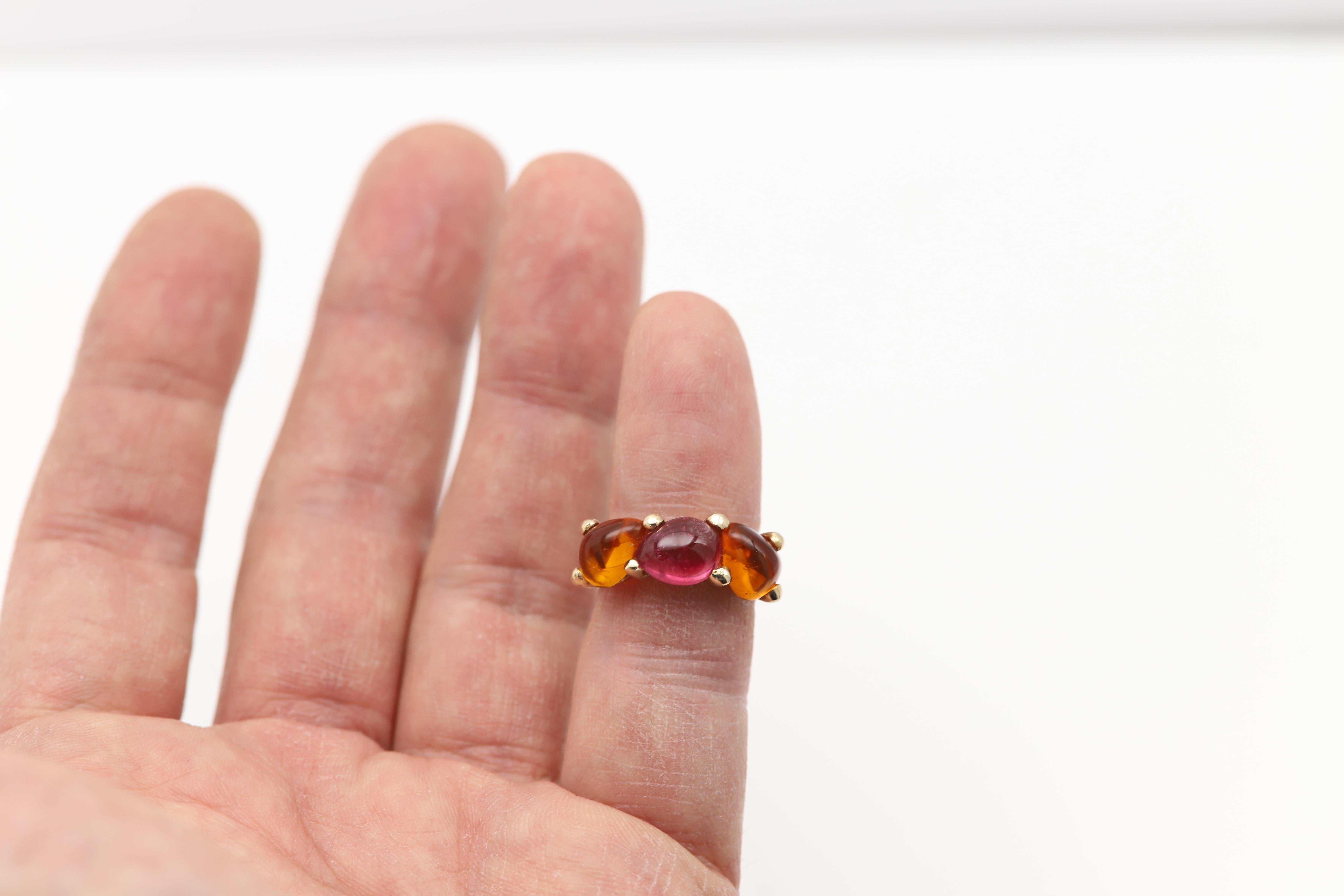 Rubelita y citrino cabujón 14 Quilates vintage Anillo gemas rojas y naranjas Corte cojín en venta