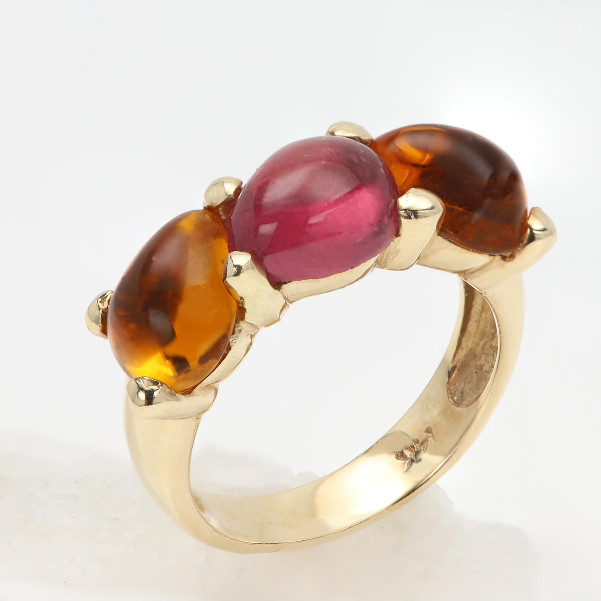 Rubelita y citrino cabujón 14 Quilates vintage Anillo gemas rojas y naranjas en venta 1