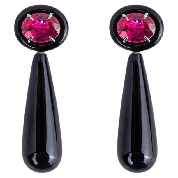 Rubellite And Onix Drop Earrings / 18k Yellow Gold